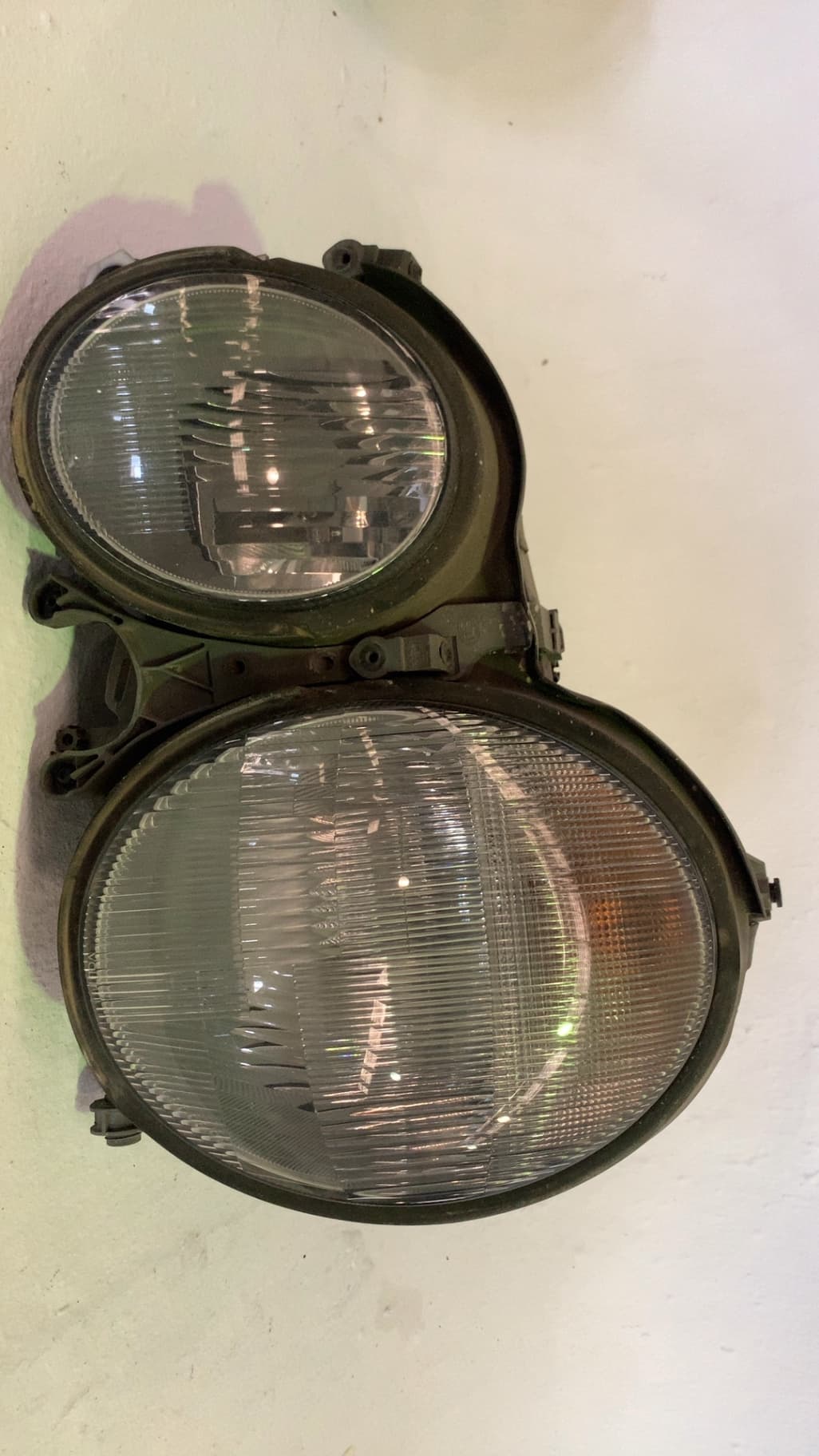 Faro izquierdo MERCEDES-BENZ CLASE E (W210) BERLINA