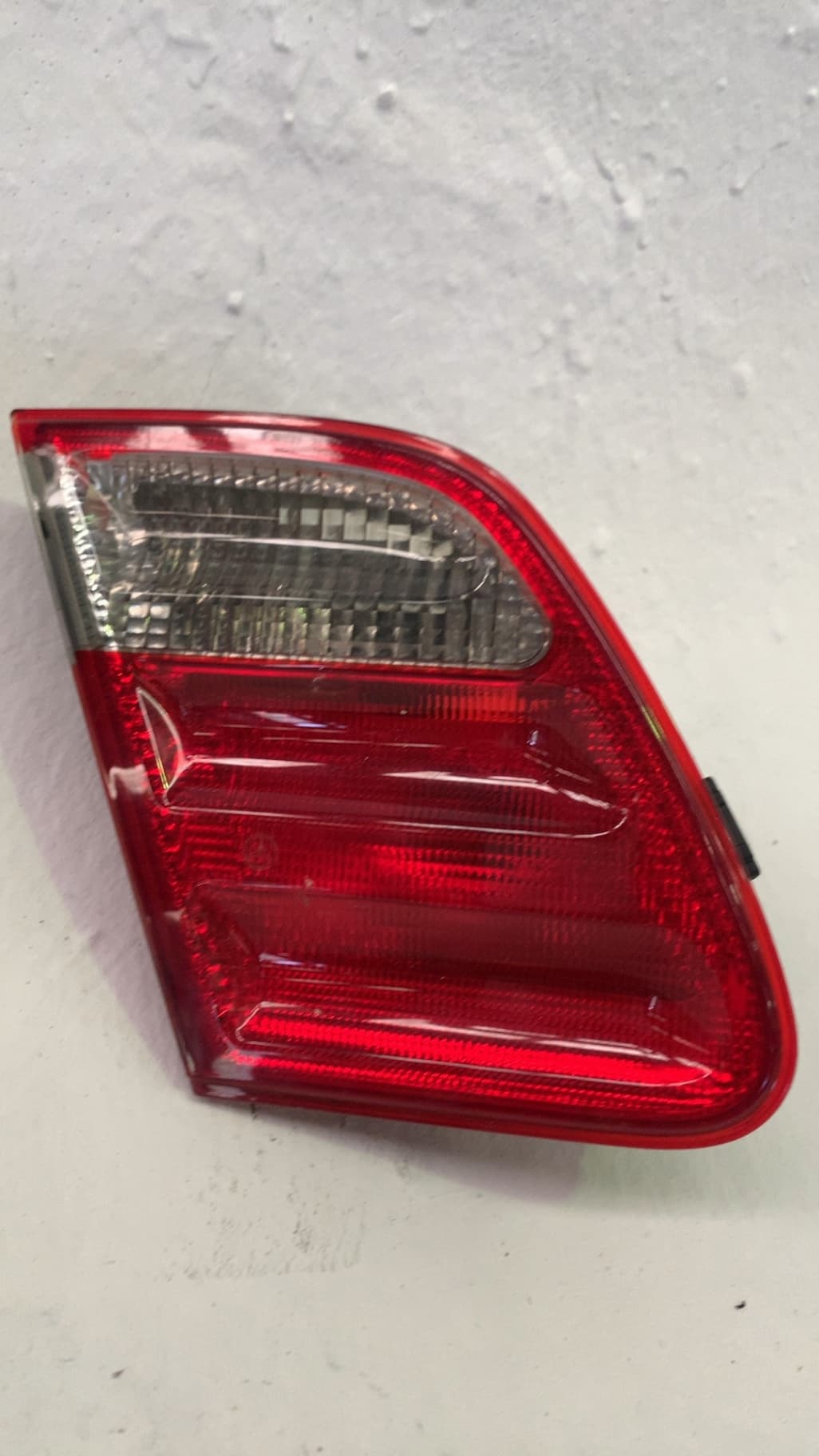 Recambio MERCEDES-BENZ CLASE E (W210) BERLINA ref. A2108203764