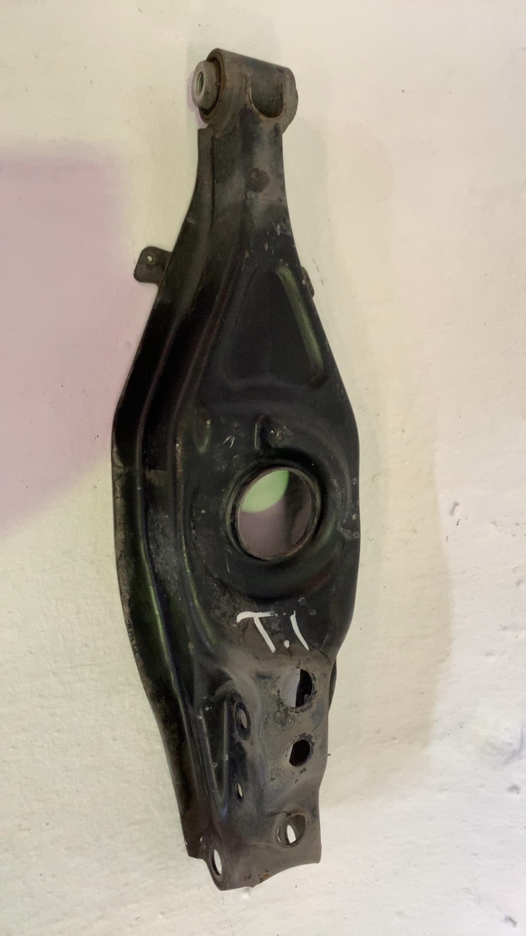 Brazo suspension inferior trasero izquierdo MERCEDES-BENZ CLASE E (W210) BERLINA 2