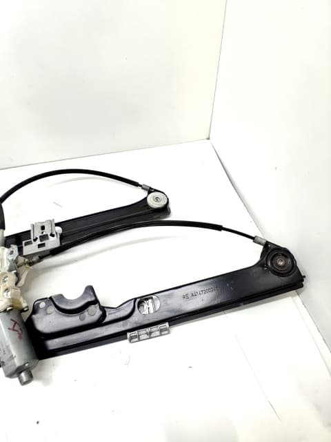 Elevalunas delantero izquierdo MERCEDES-BENZ VANEO (414)