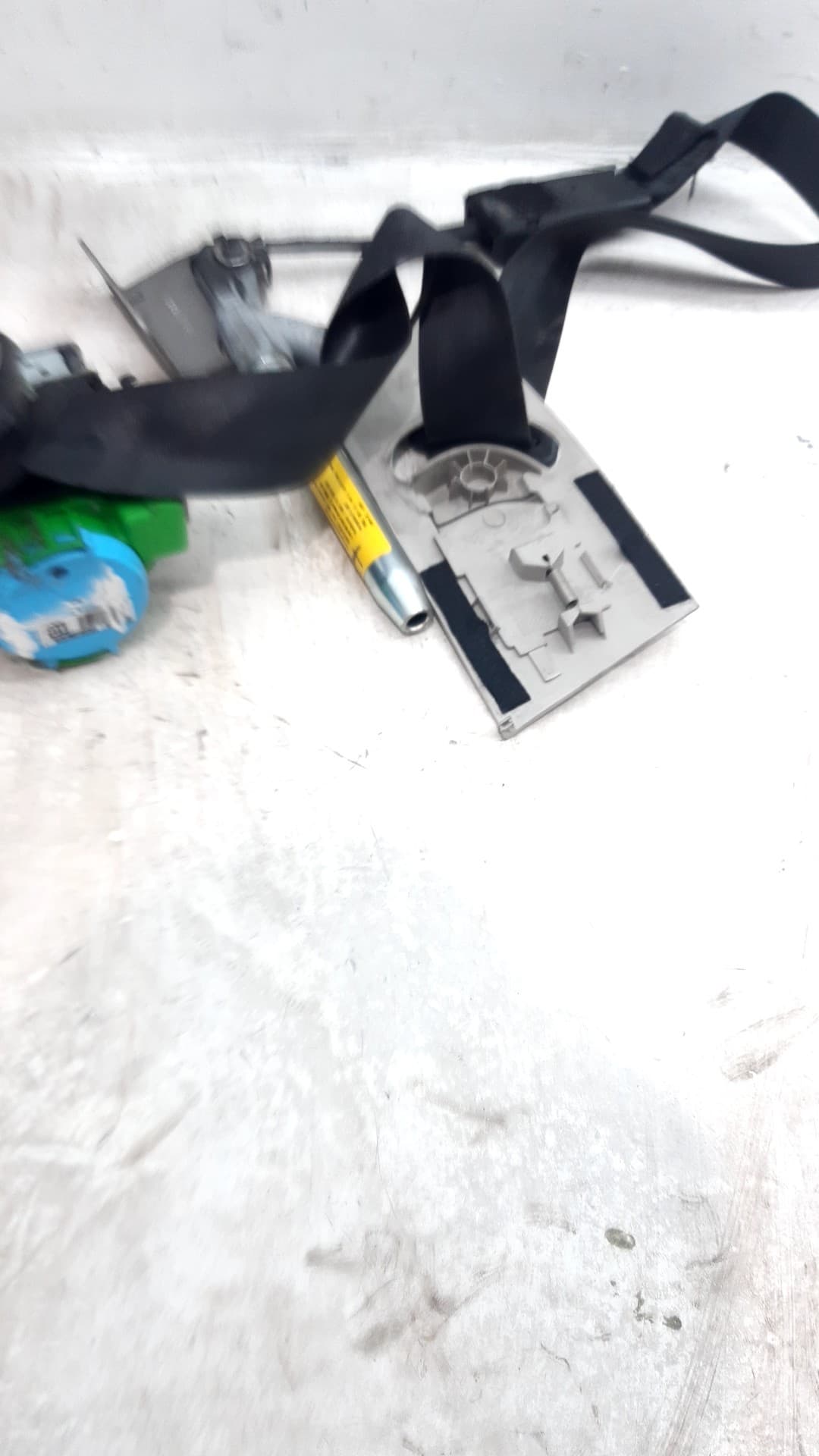 Cinturon seguridad delantero izquierdo CITROEN C4 GRAND PICASSO 3
