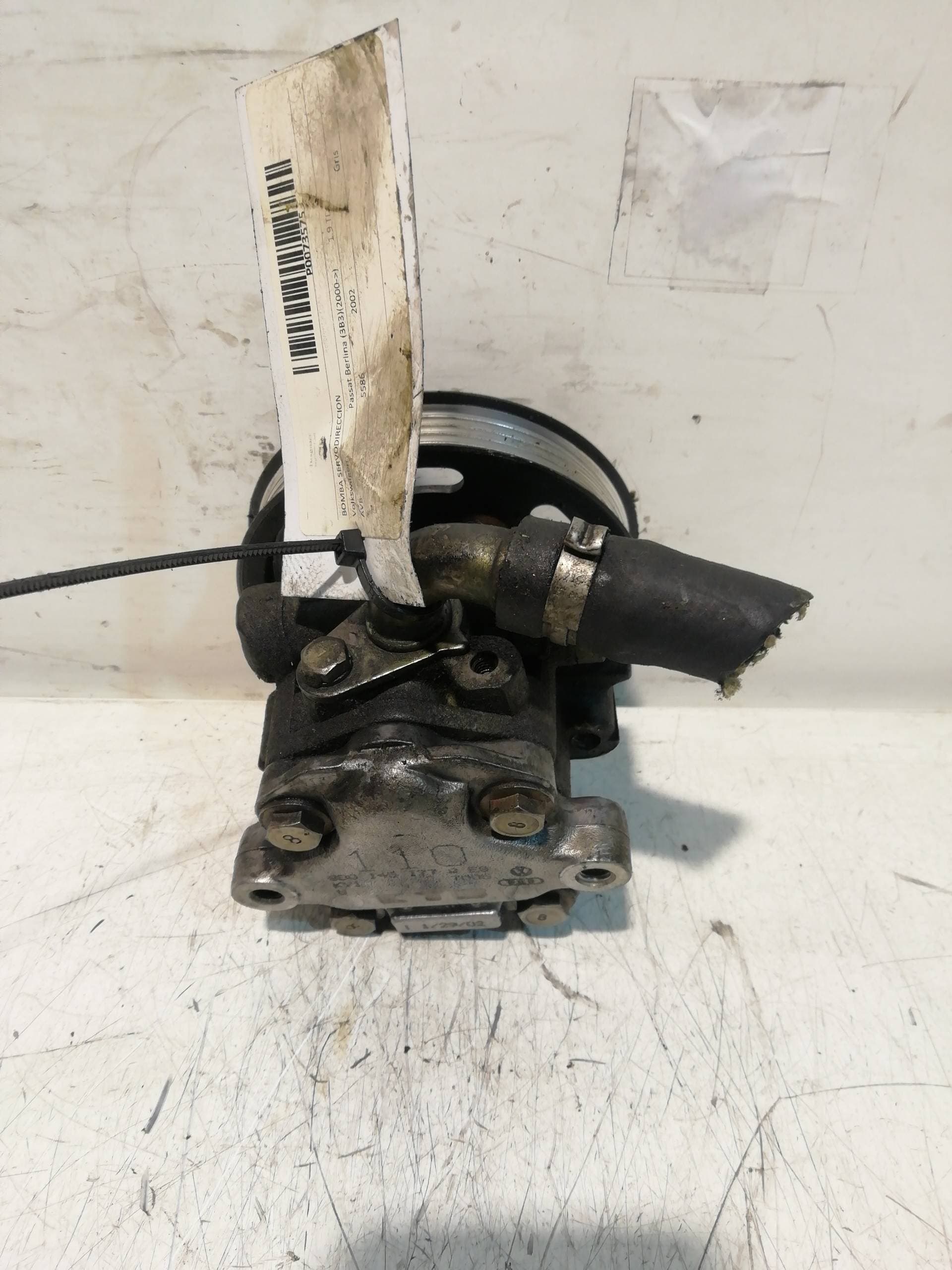 Bomba direccion VOLKSWAGEN PASSAT VARIANT (3B6) 5