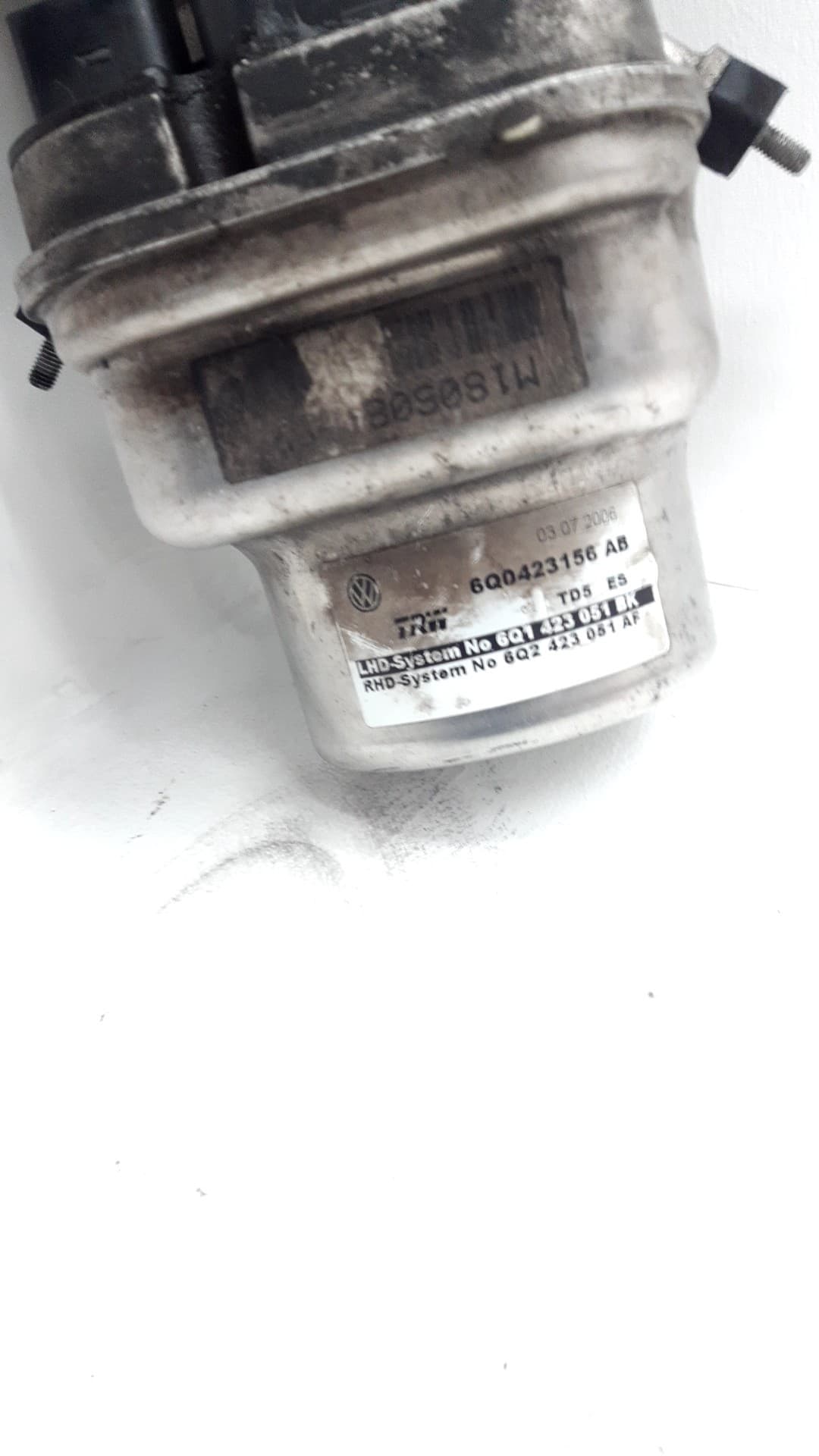 Bomba direccion SEAT IBIZA (6L1) 2