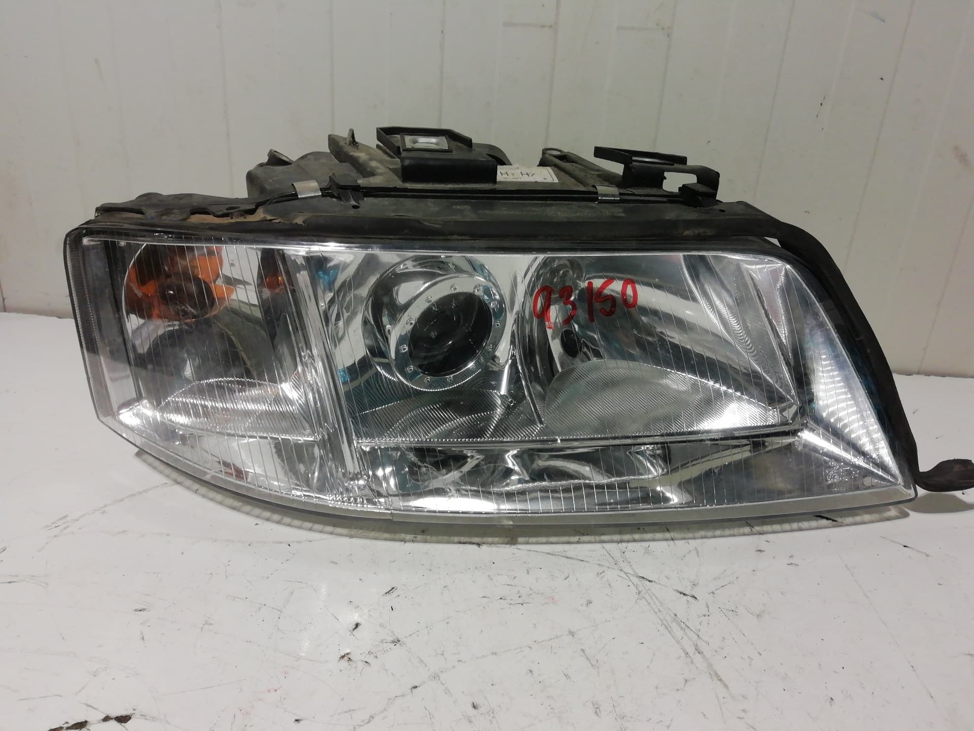 Faro derecho AUDI A4 AVANT (B5)