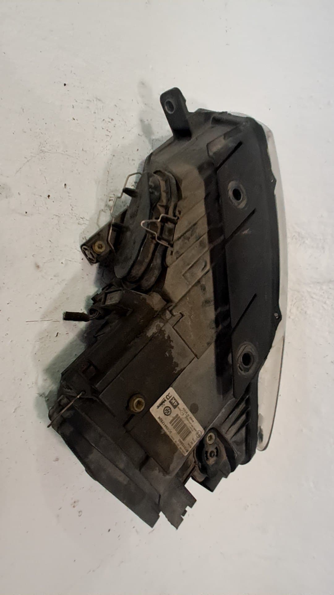 Faro derecho VOLKSWAGEN PASSAT CC (357) 2