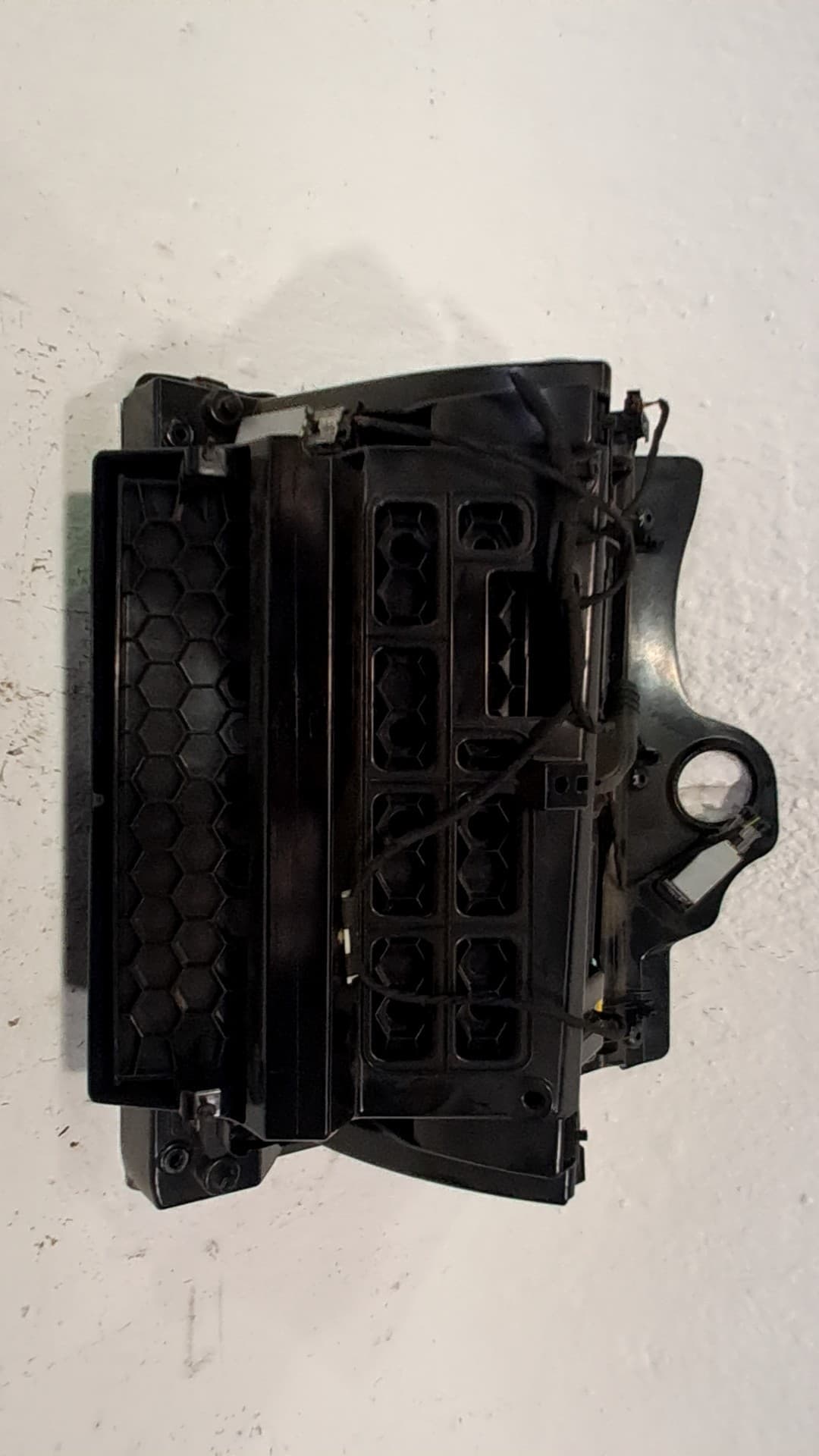 Guantera VOLKSWAGEN PASSAT CC (357) 2