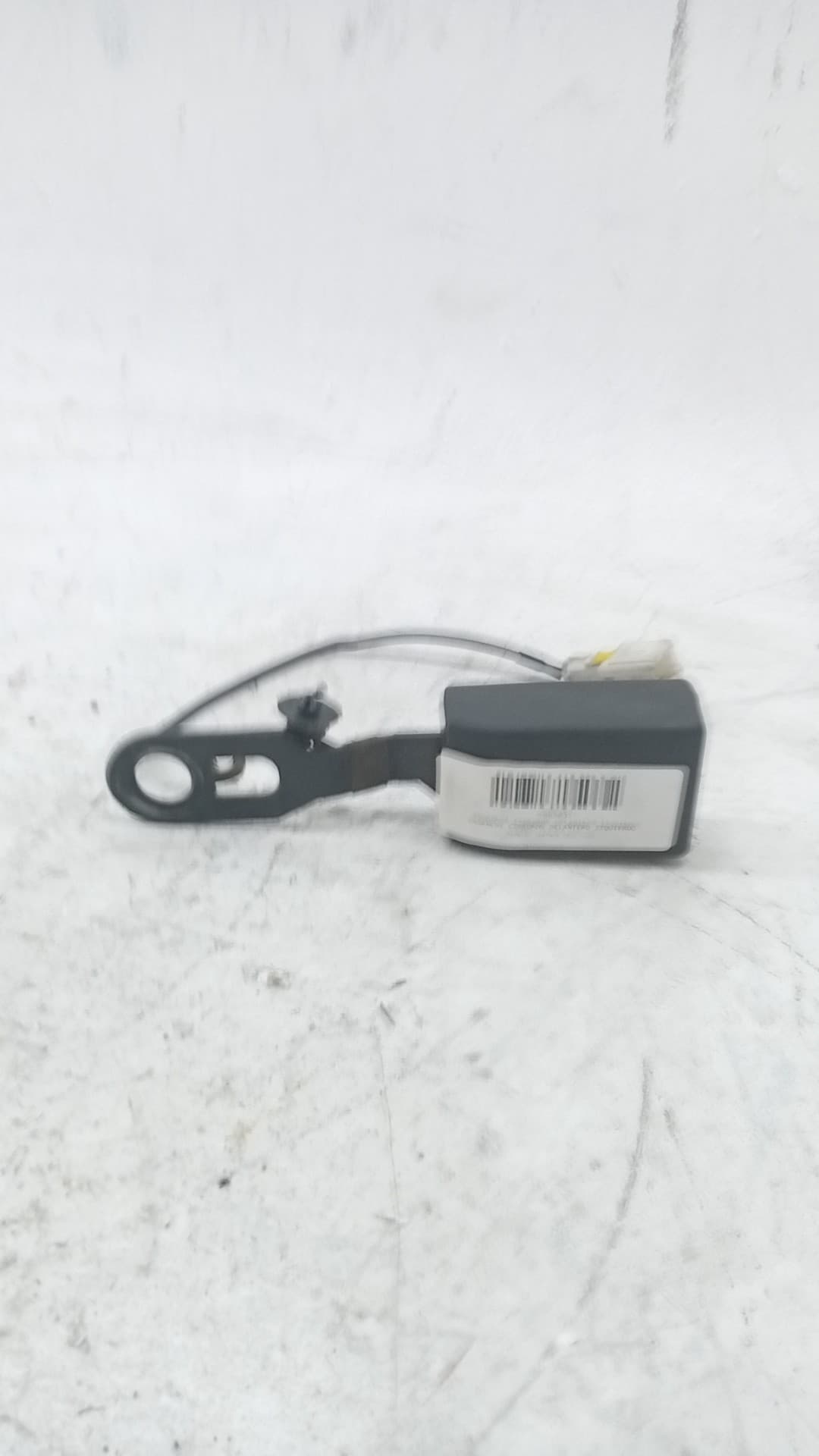 Enganche cinturon delantero izquierdo PEUGEOT PARTNER (S2) 2