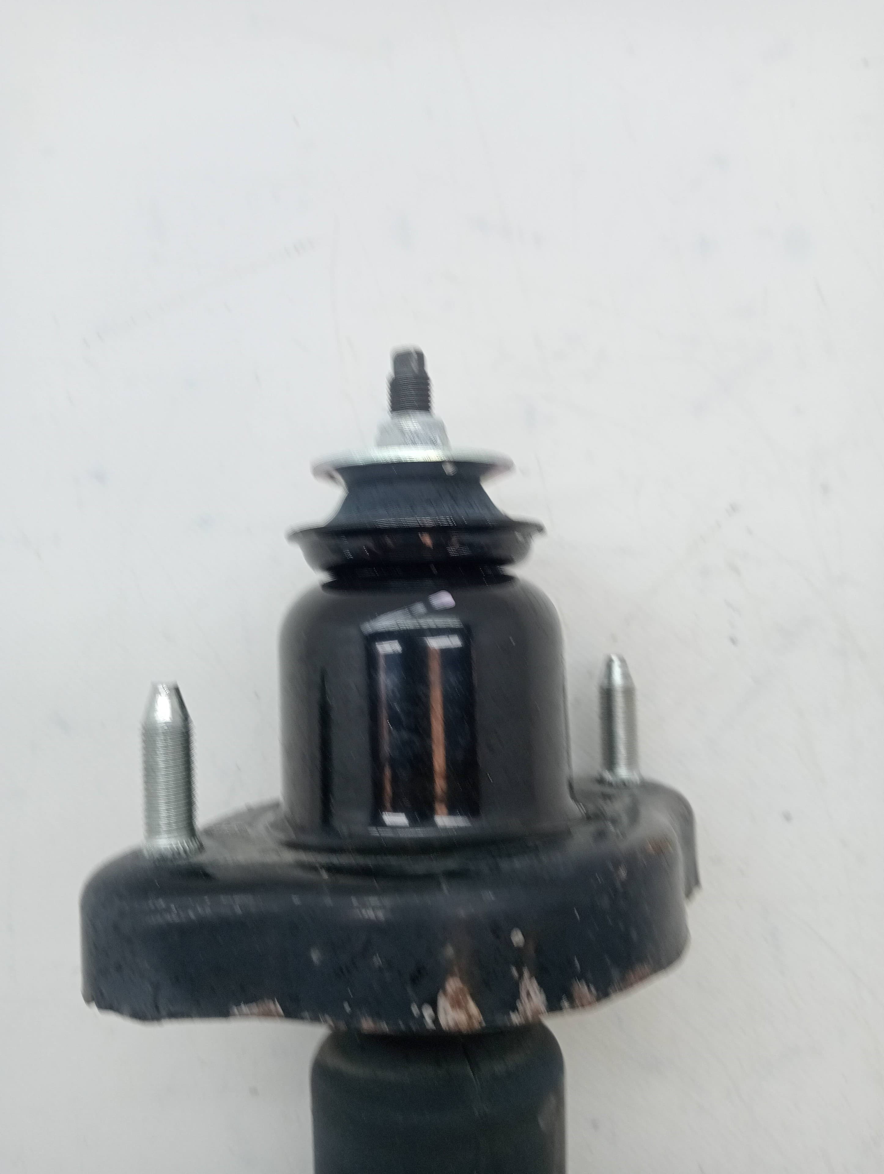 Amortiguador trasero derecho MITSUBISHI OUTLANDER (CW0) 3