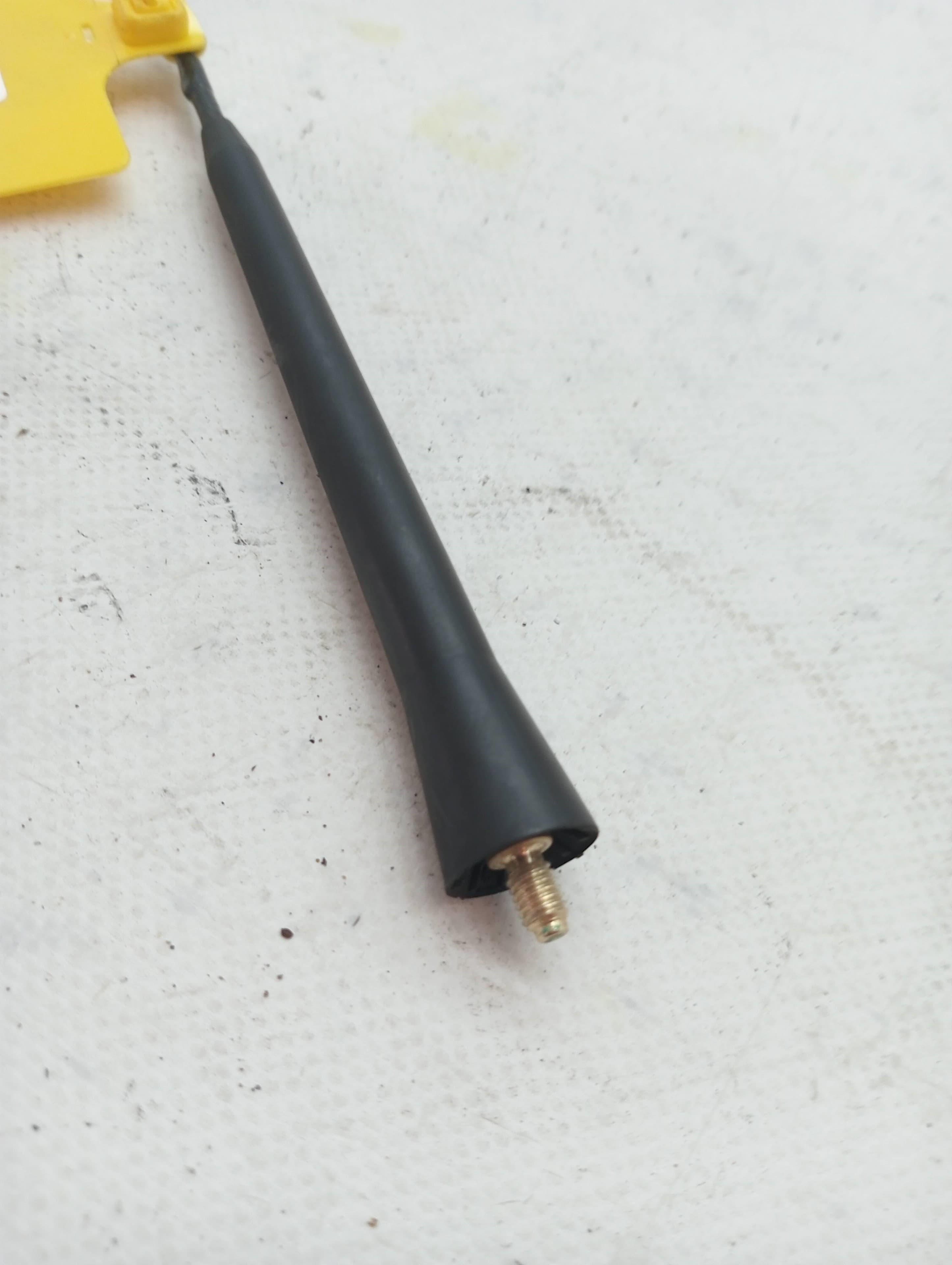 Antena MITSUBISHI OUTLANDER (CW0) 3