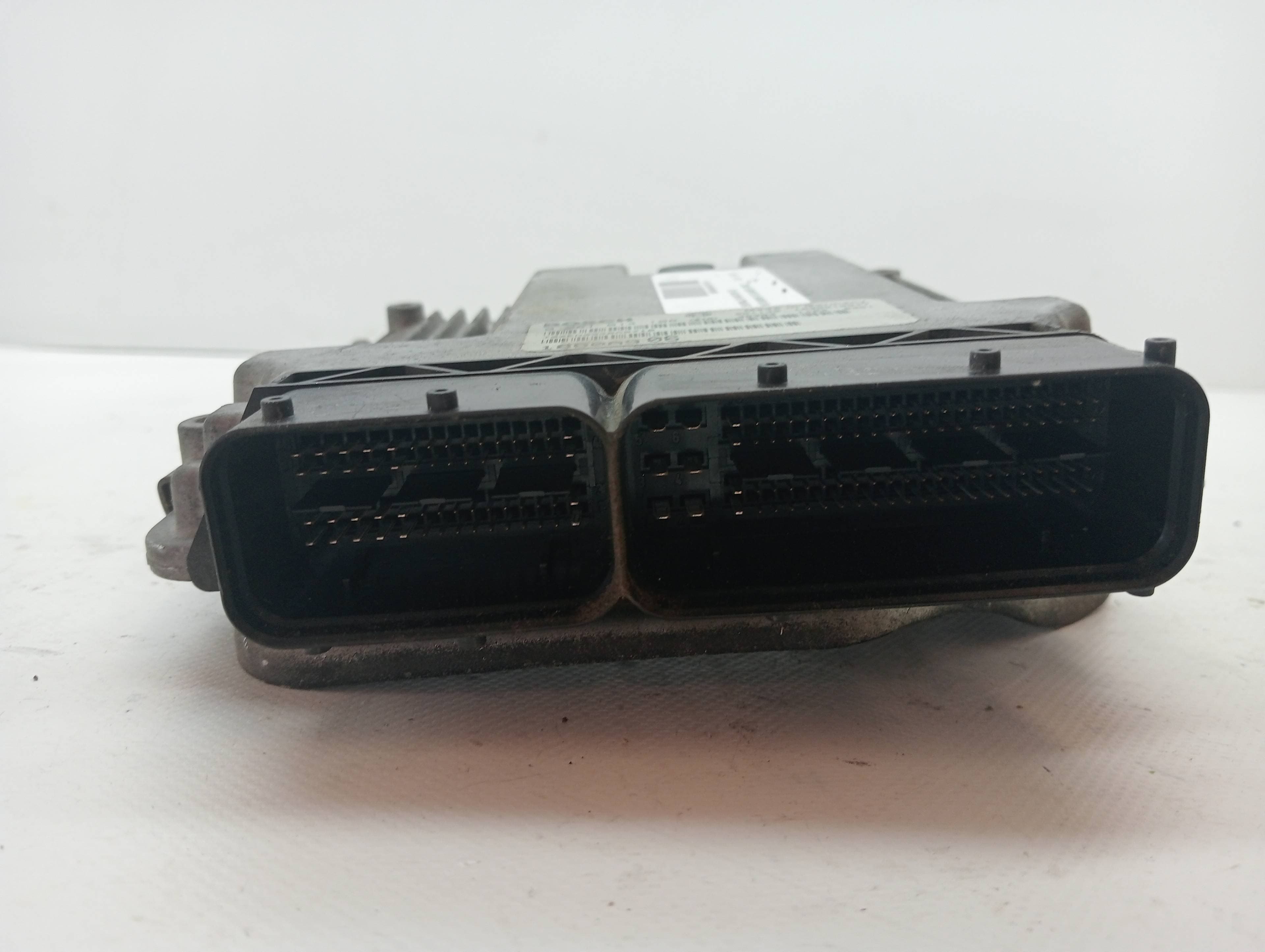 Centralita motor uce MITSUBISHI OUTLANDER (CW0) 2