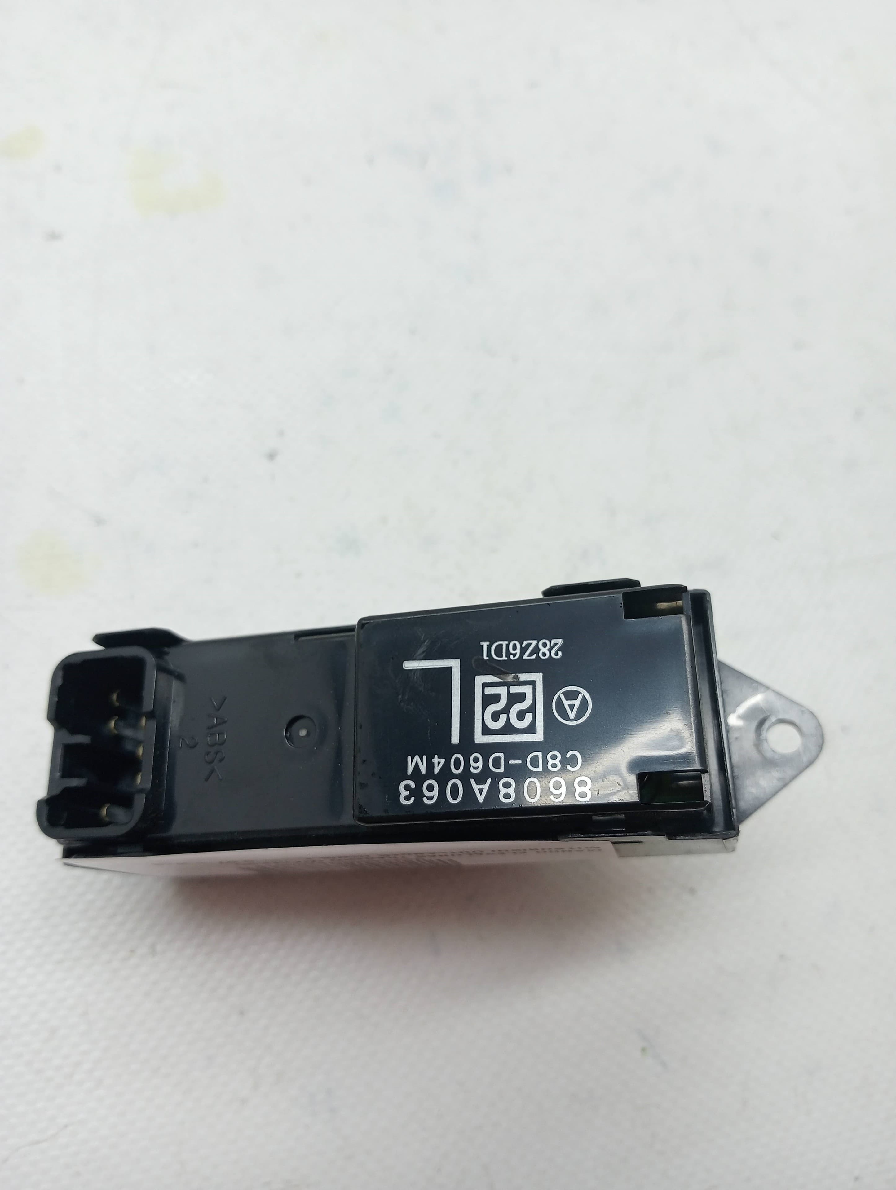 Mando elevalunas trasero izquierdo MITSUBISHI OUTLANDER (CW0) 2