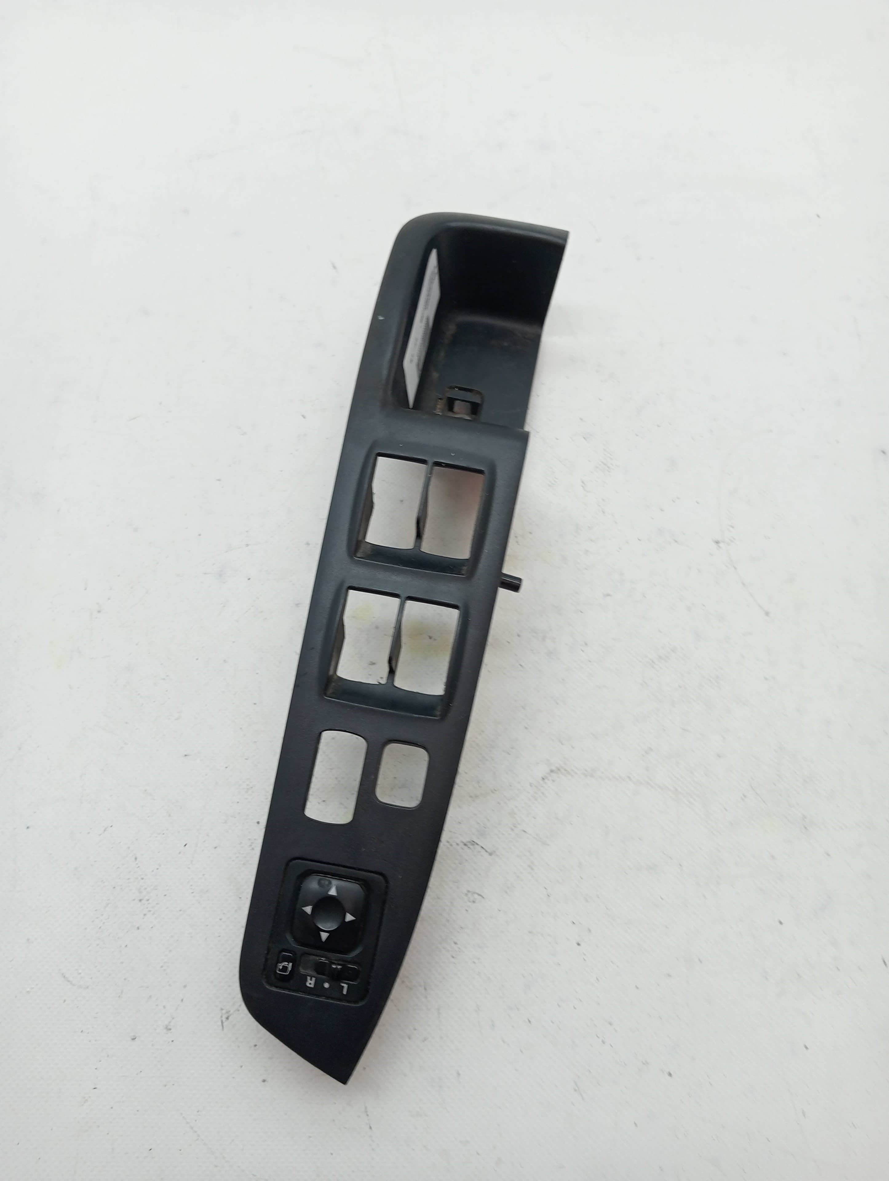 Mando retrovisor MITSUBISHI OUTLANDER (CW0)