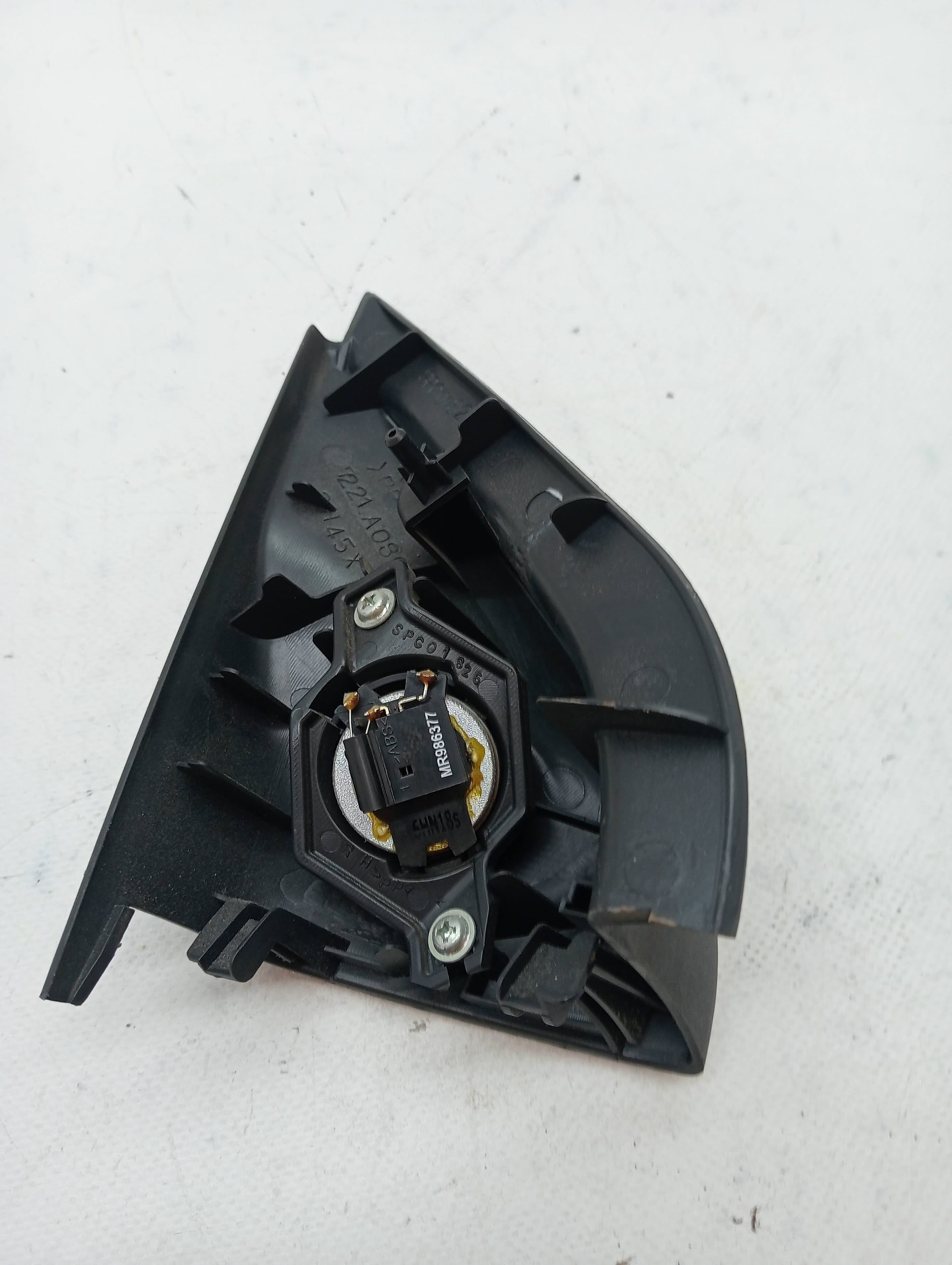 Altavoz MITSUBISHI OUTLANDER (CW0) 2