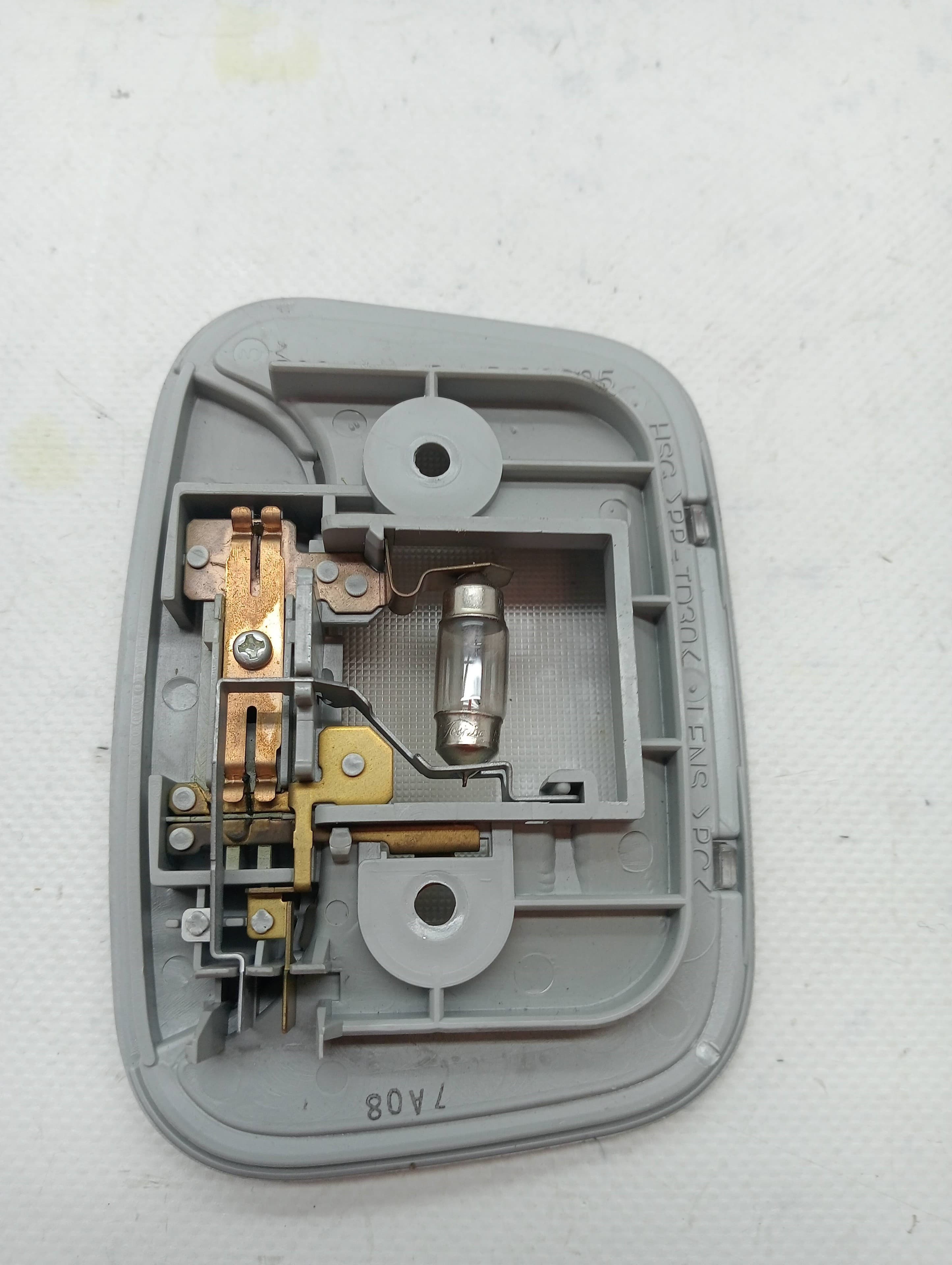 Luz interior MITSUBISHI OUTLANDER (CW0) 2