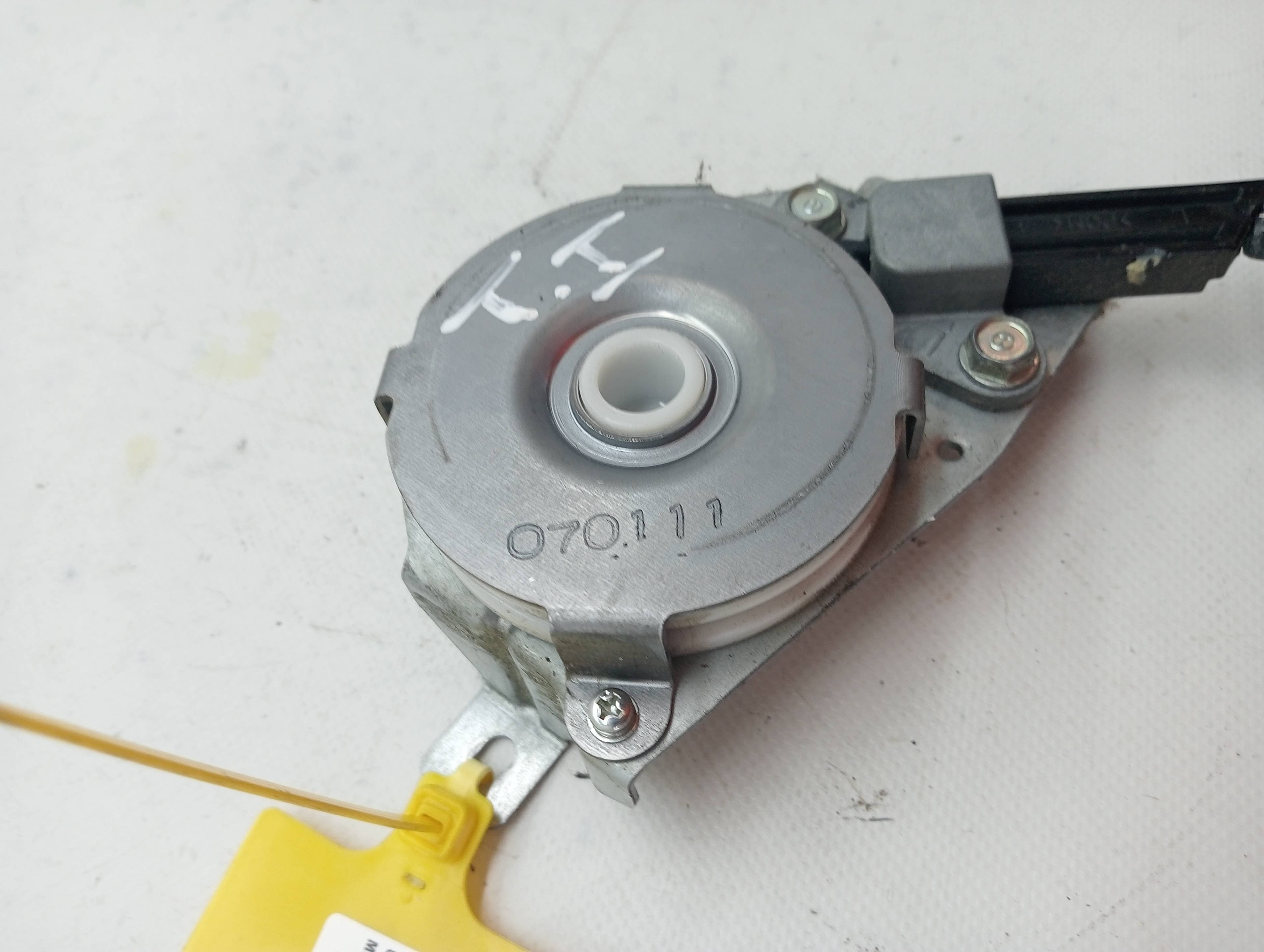 Cerradura maletero / porton MITSUBISHI OUTLANDER (CW0) 2