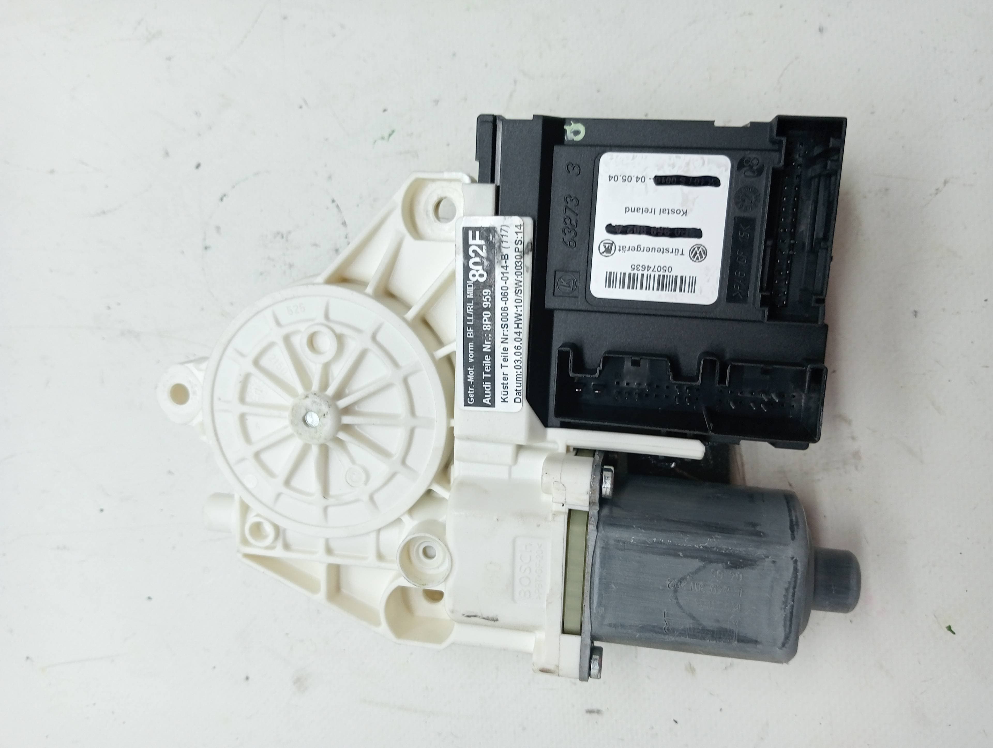 Motor elevalunas delantero derecho AUDI A3 (8P) 3