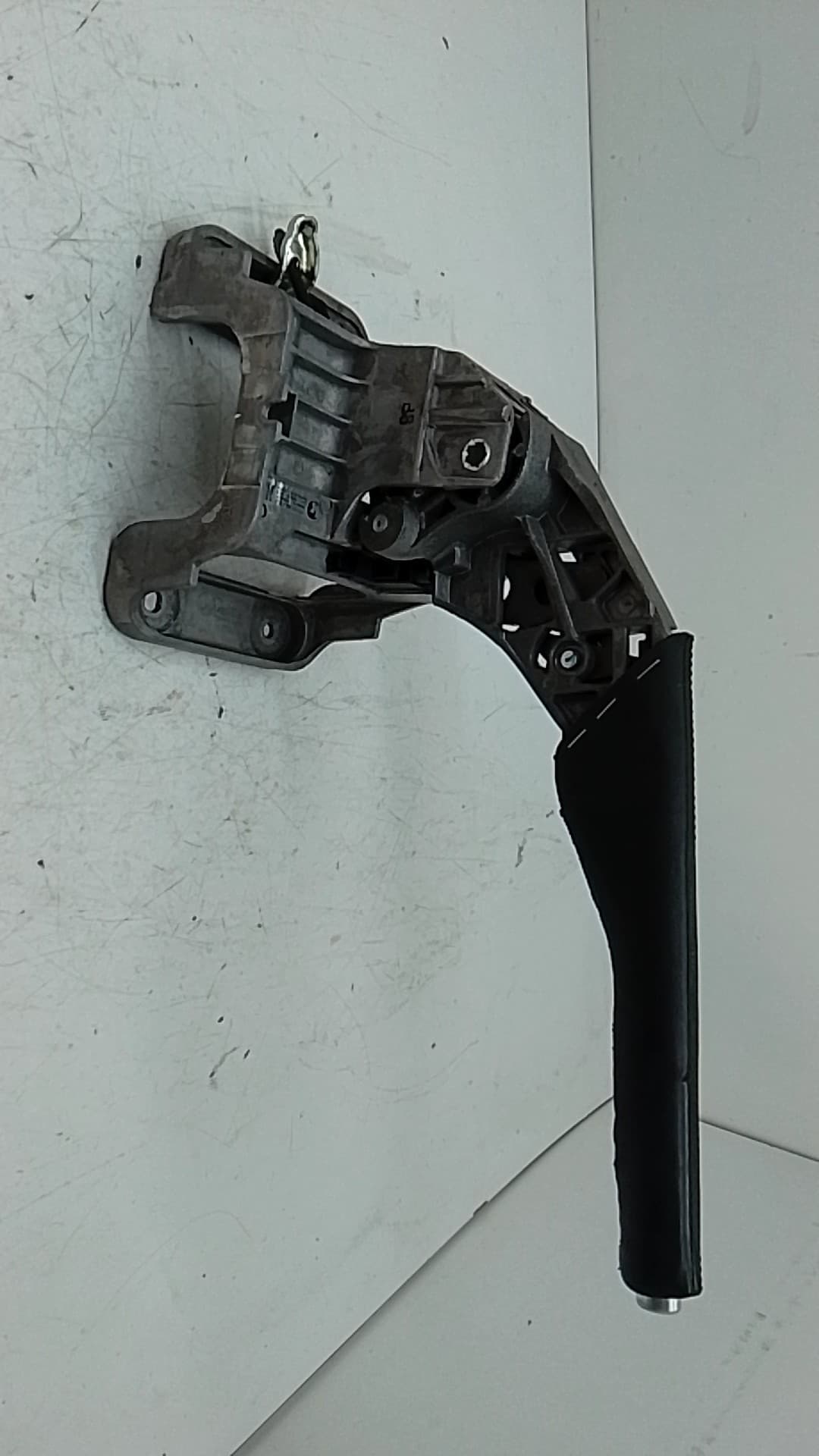 Palanca freno de mano VOLKSWAGEN TOURAN (1T3) 2