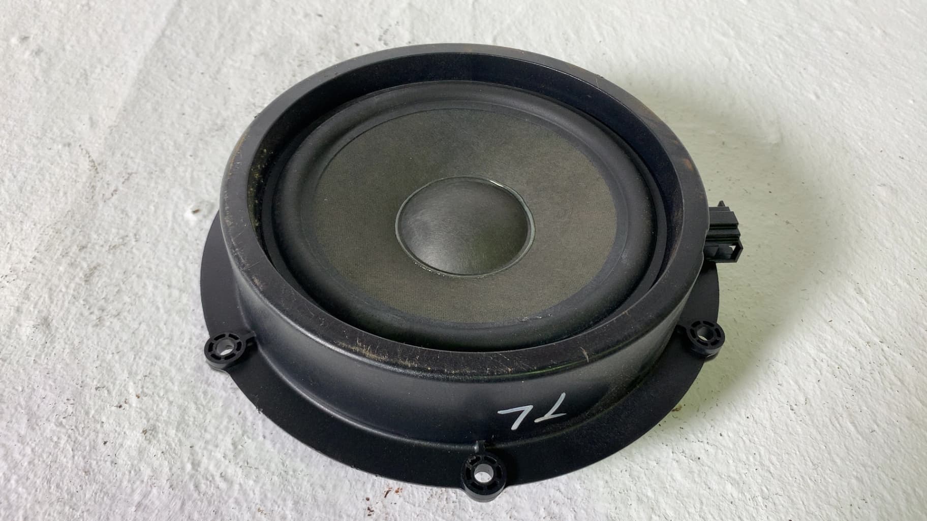 Altavoz PORSCHE CAYENNE (TYP 92AA)
