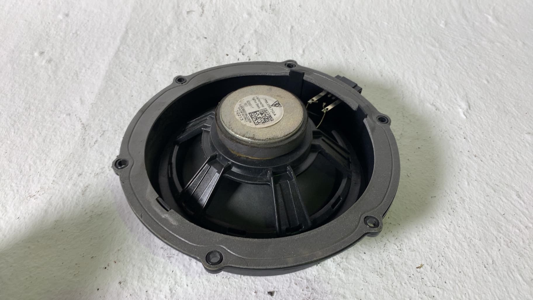 Altavoz PORSCHE CAYENNE (TYP 92AA) 2