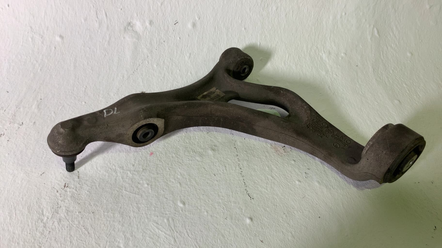 Brazo suspension inferior delantero izquierdo PORSCHE CAYENNE (TYP 92AA)