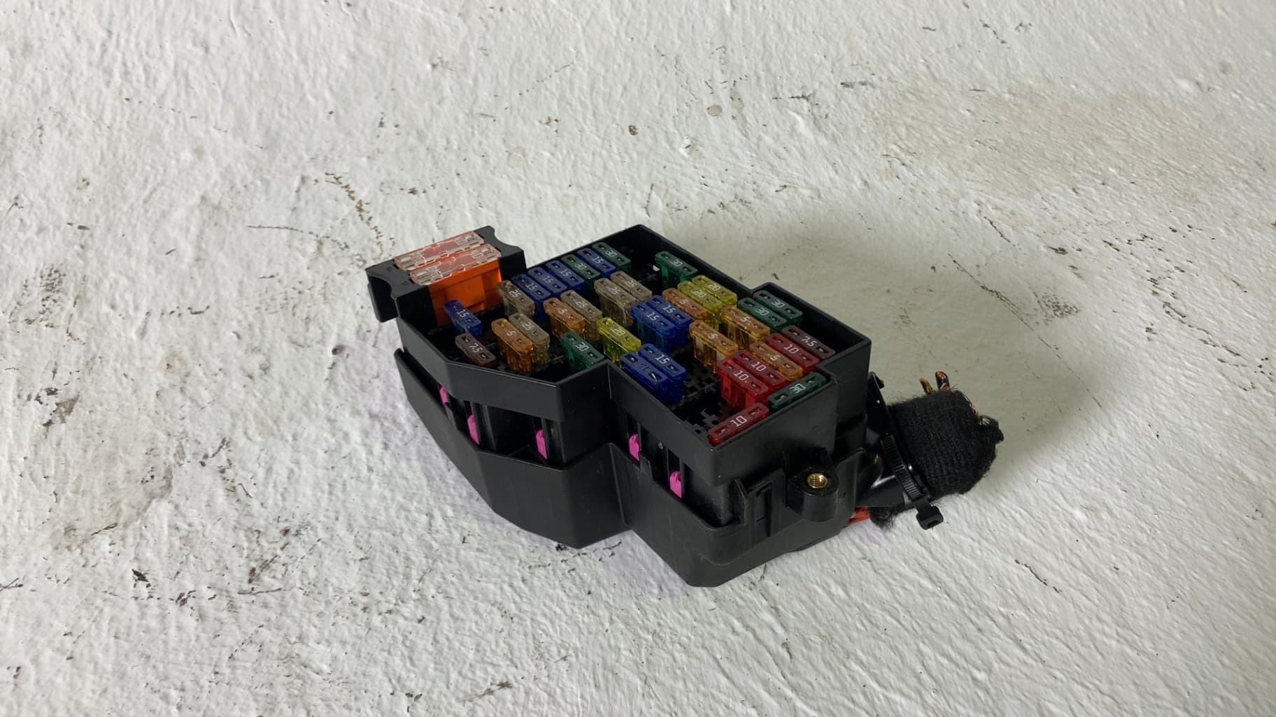 Caja reles / fusibles PORSCHE CAYENNE (TYP 92AA)