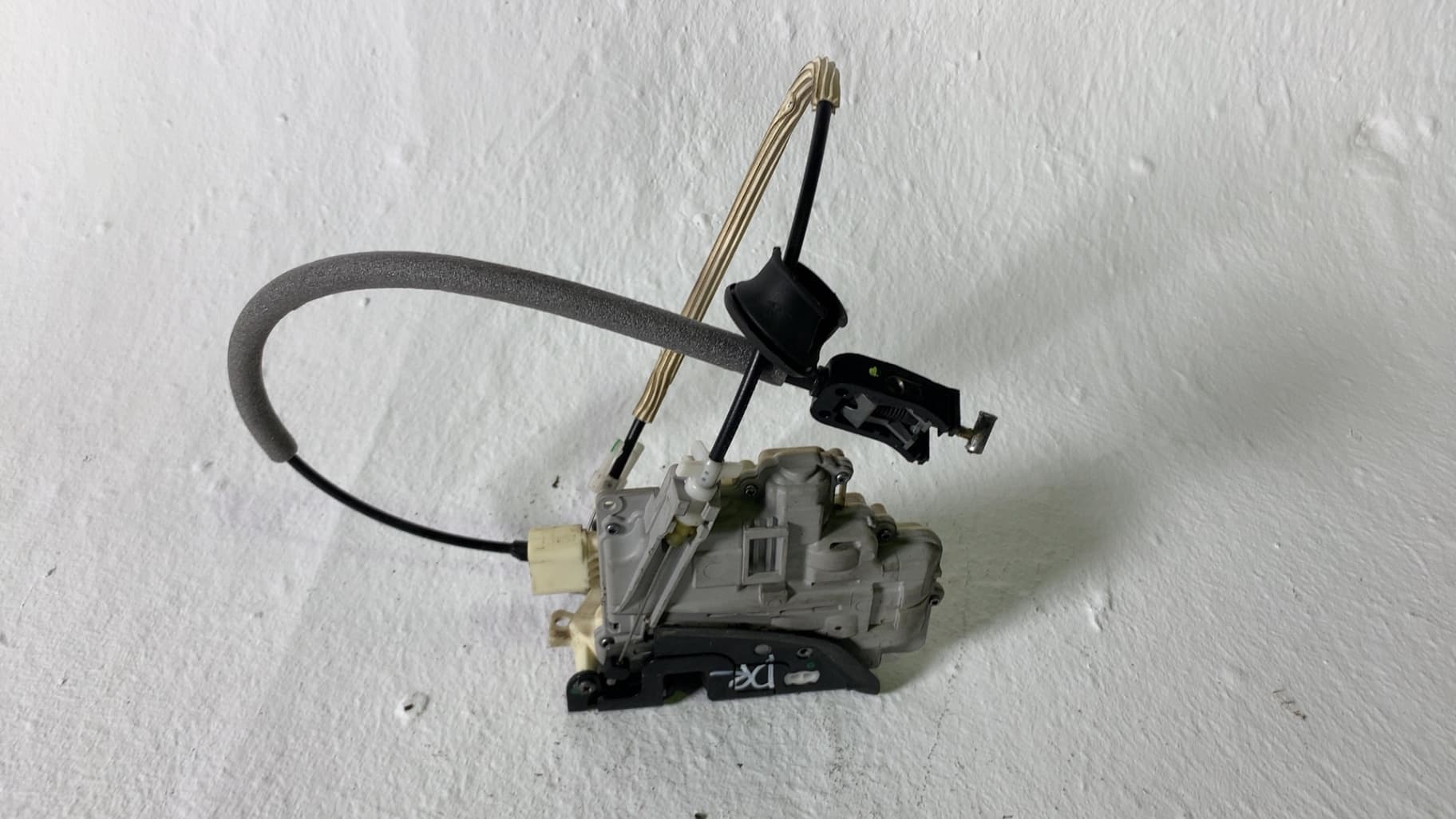 Cerradura puerta delantera derecha PORSCHE CAYENNE (TYP 92AA) 2