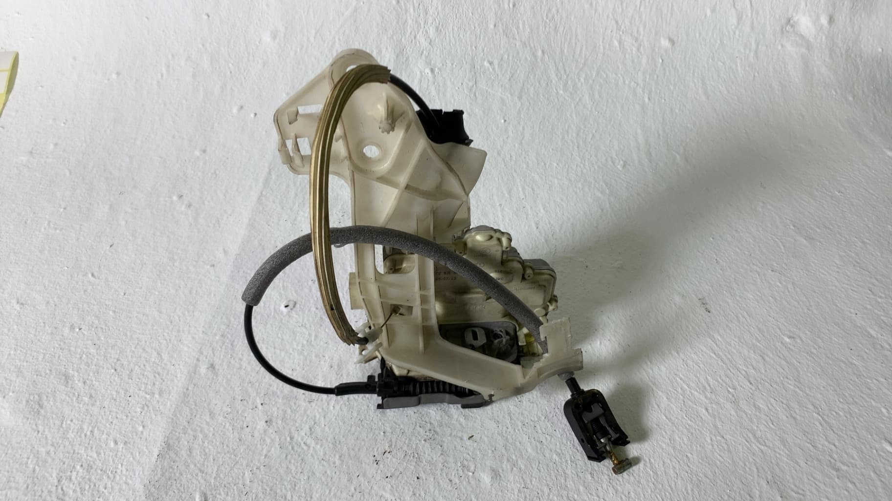 Cerradura puerta delantera izquierda PORSCHE CAYENNE (TYP 92AA)