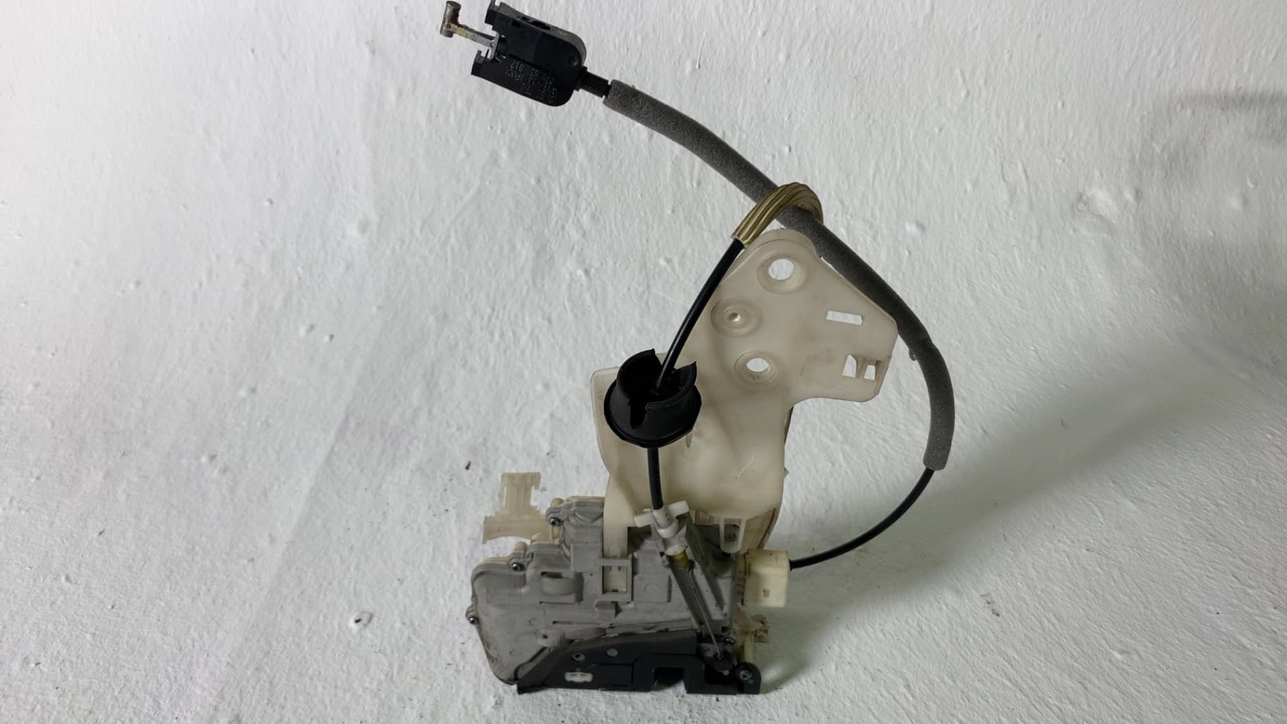 Cerradura puerta delantera izquierda PORSCHE CAYENNE (TYP 92AA) 2