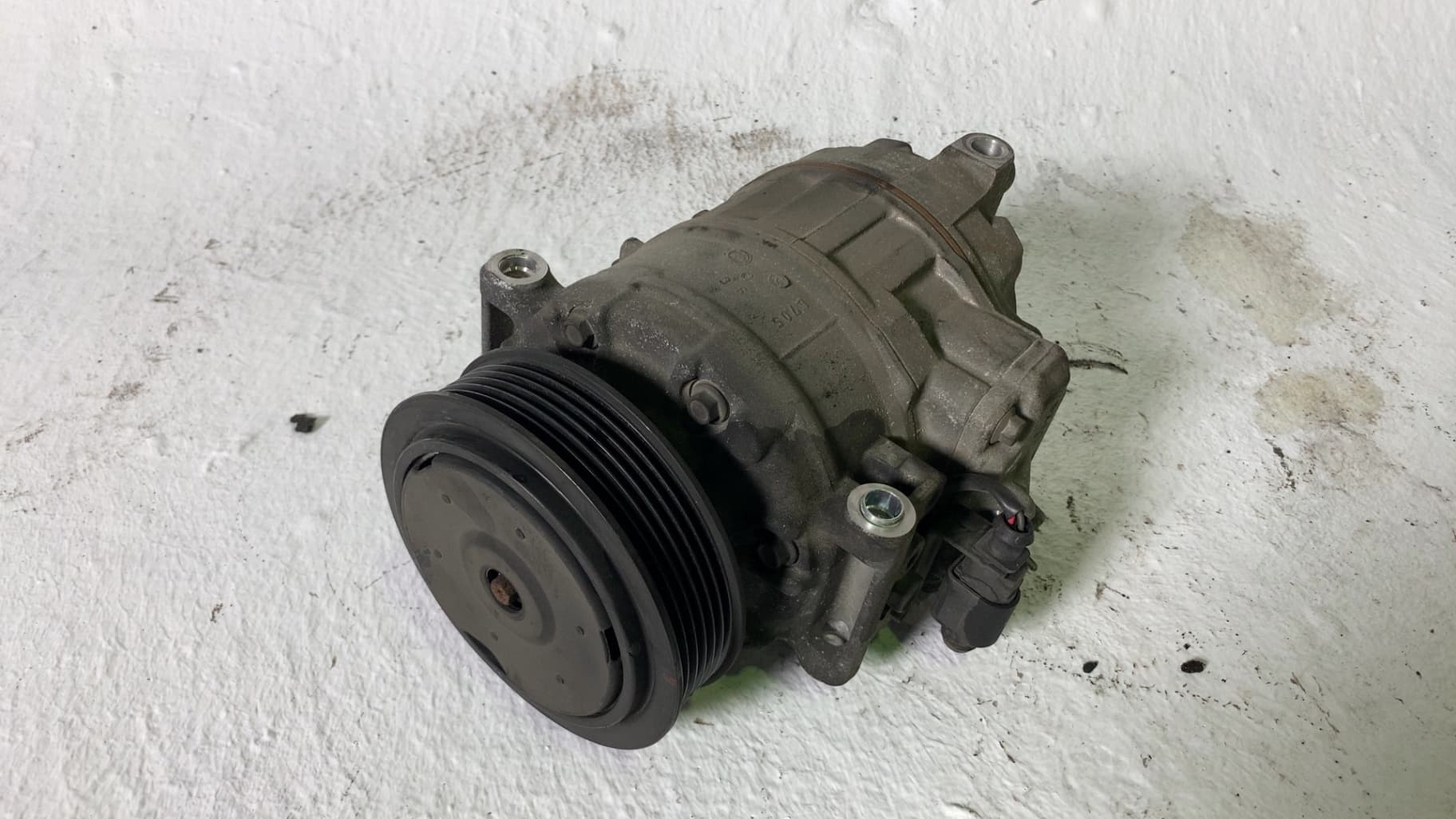 Recambio PORSCHE CAYENNE (TYP 92AA) ref. 95812601301
