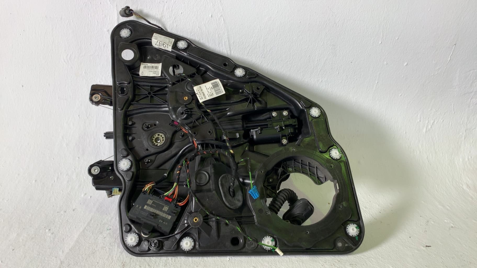 Elevalunas trasero derecho PORSCHE CAYENNE (TYP 92AA)