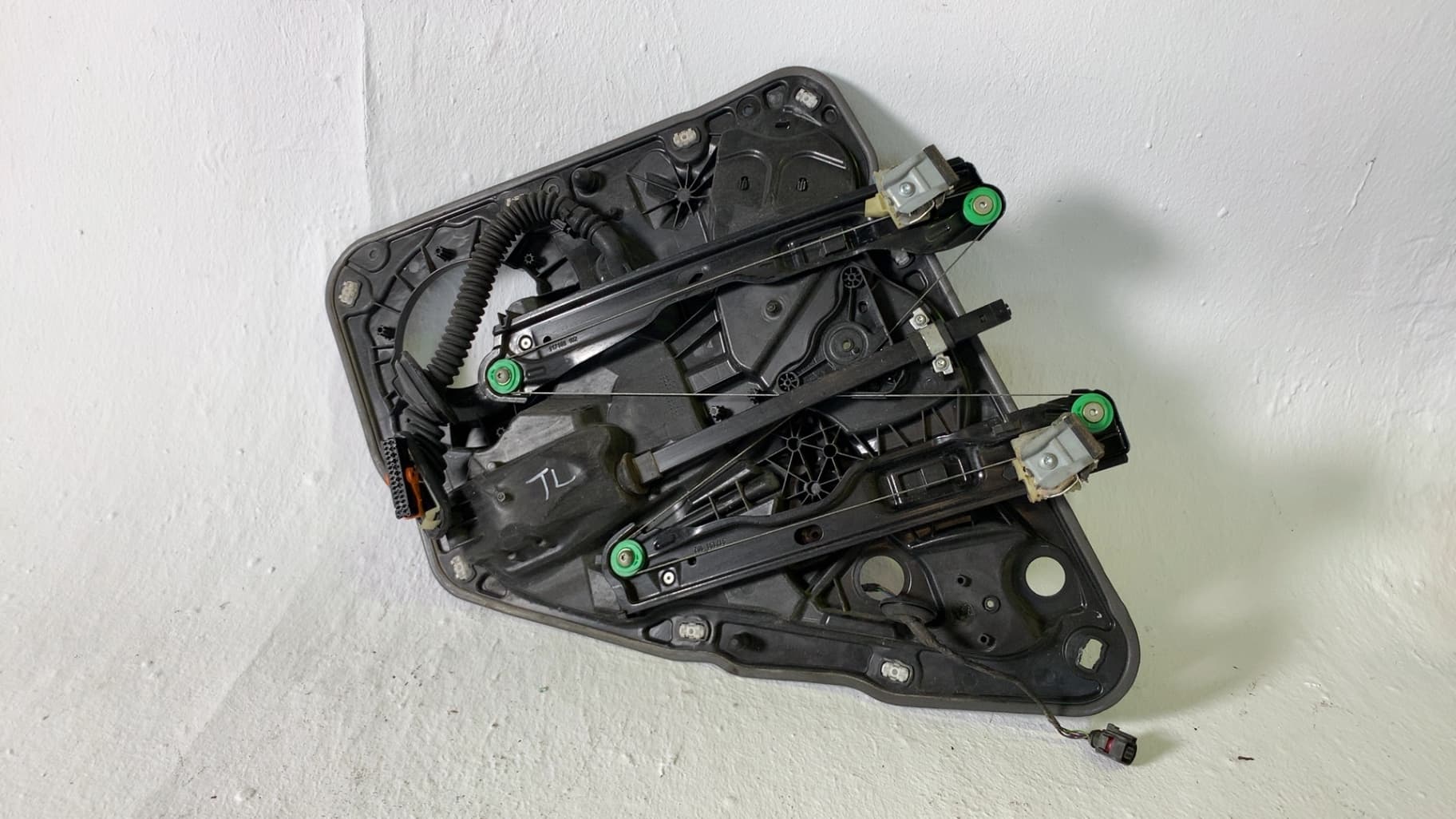 Elevalunas trasero izquierdo PORSCHE CAYENNE (TYP 92AA) 2