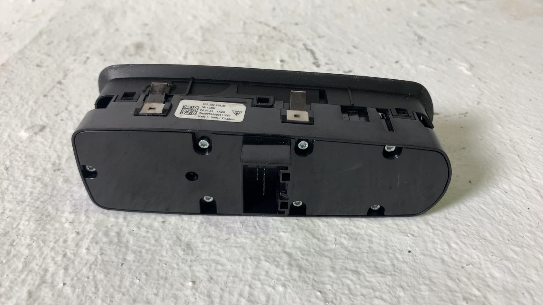 Mando elevalunas delantero izquierdo PORSCHE CAYENNE (TYP 92AA) 2