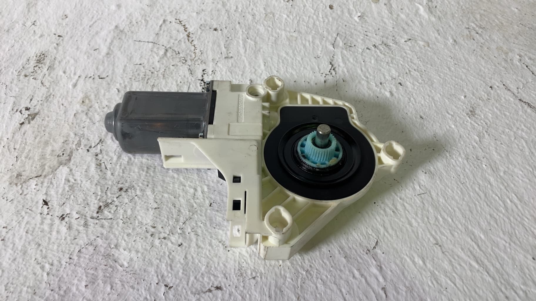 Motor elevalunas delantero derecho PORSCHE CAYENNE (TYP 92AA)