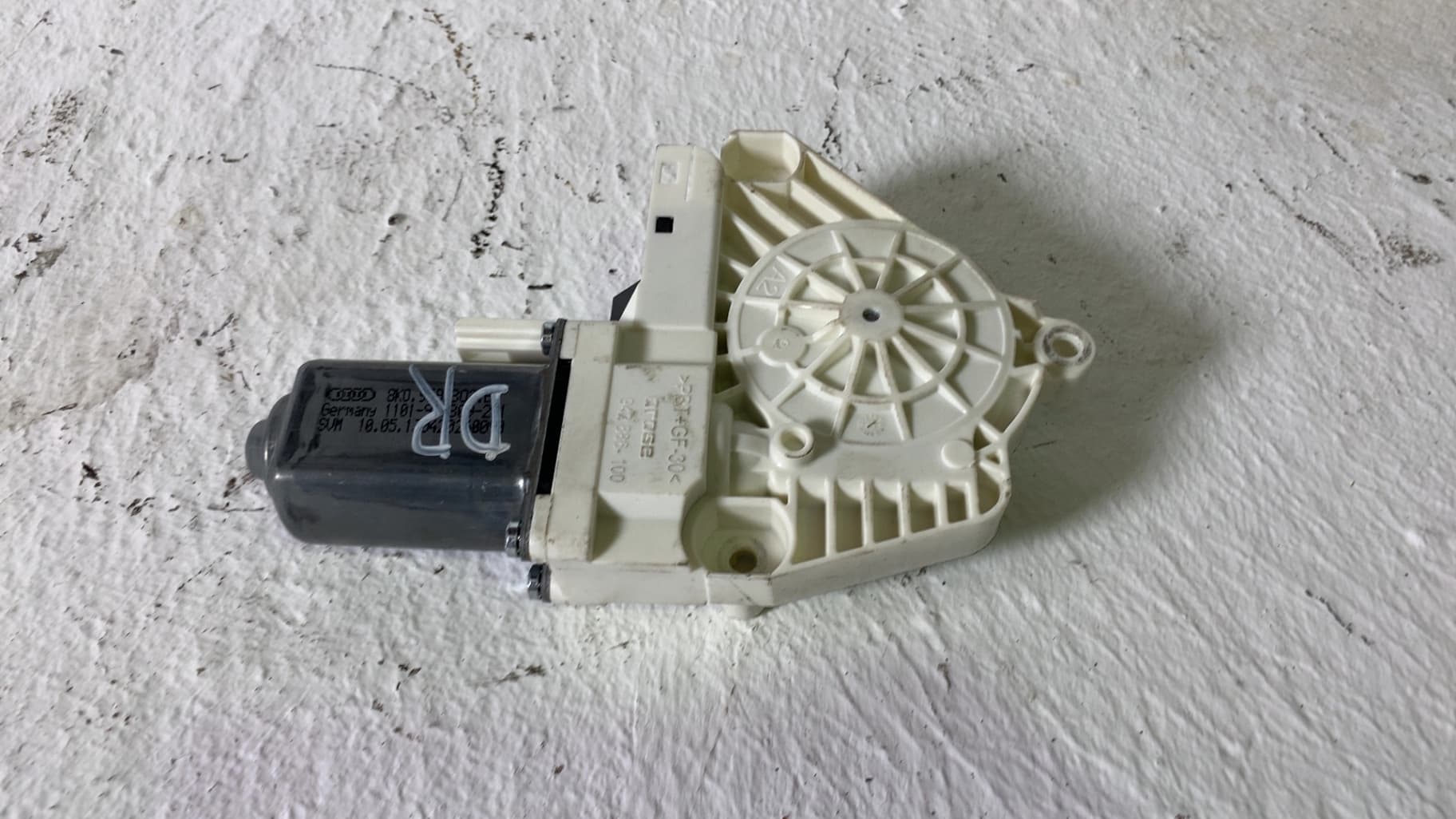 Motor elevalunas delantero derecho PORSCHE CAYENNE (TYP 92AA) 2