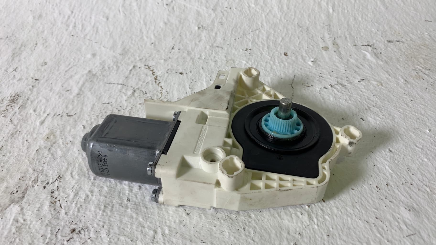Motor elevalunas trasero derecho PORSCHE CAYENNE (TYP 92AA)