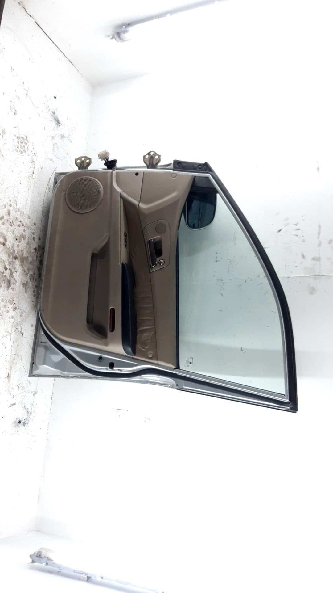 Puerta delantera derecha SSANGYONG KYRON 3