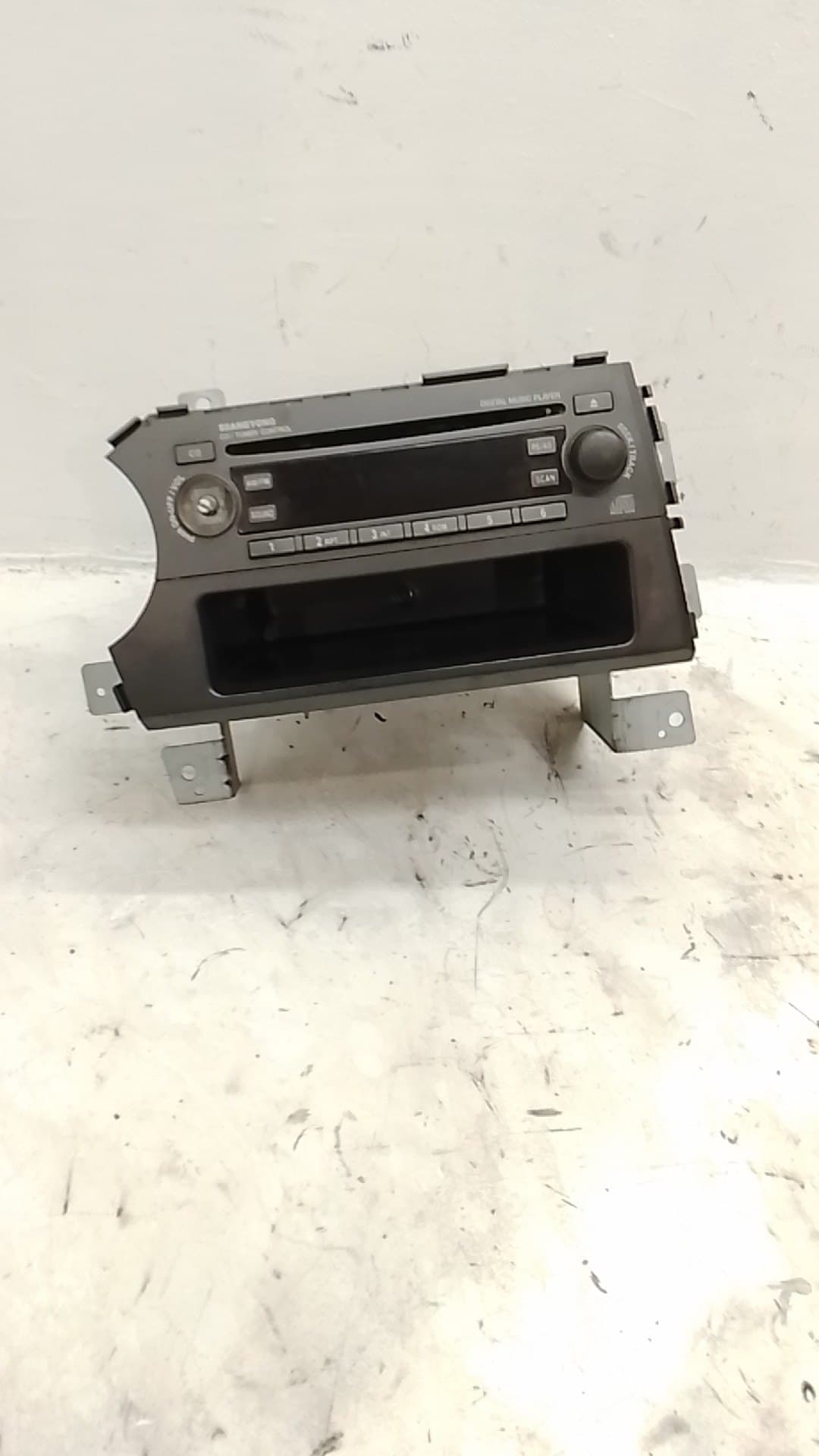 Sistema audio / radio cd SSANGYONG KYRON