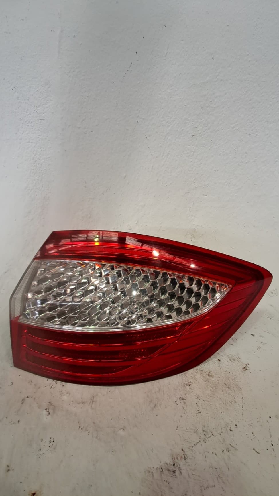 Piloto trasero derecho FORD MONDEO IV SEDAN (BA7)