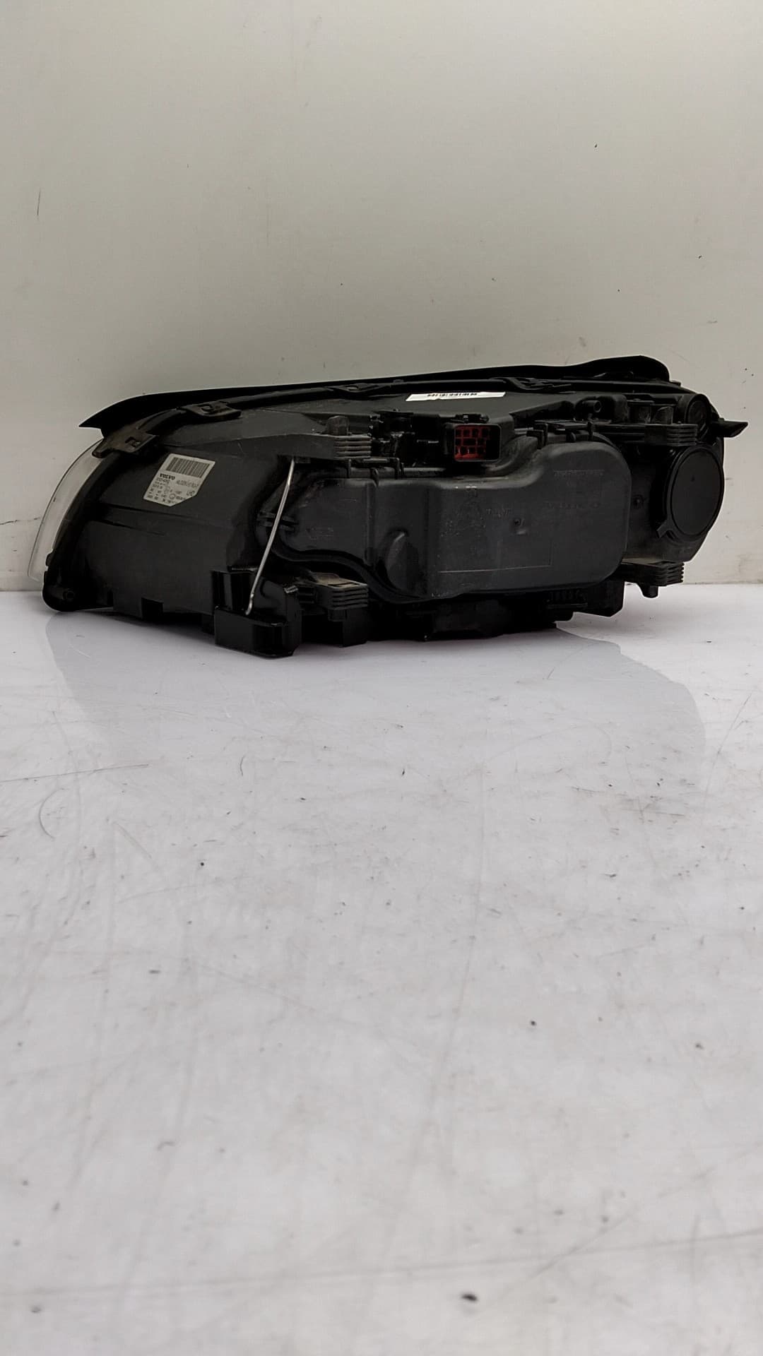 Faro derecho VOLVO XC70 II (136) 2