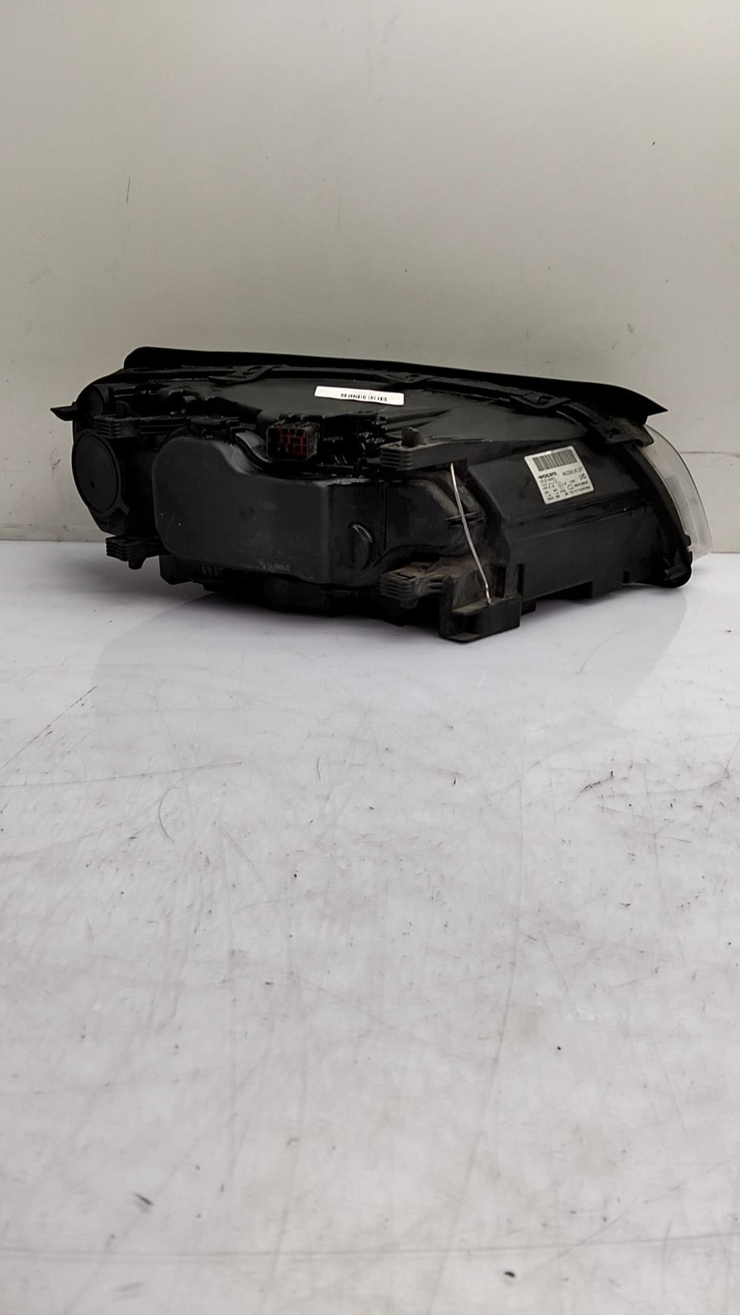 Faro izquierdo VOLVO XC70 II (136) 3
