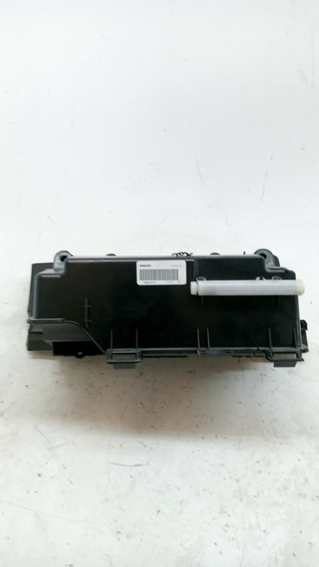 Guantera VOLVO XC70 II (136) 3