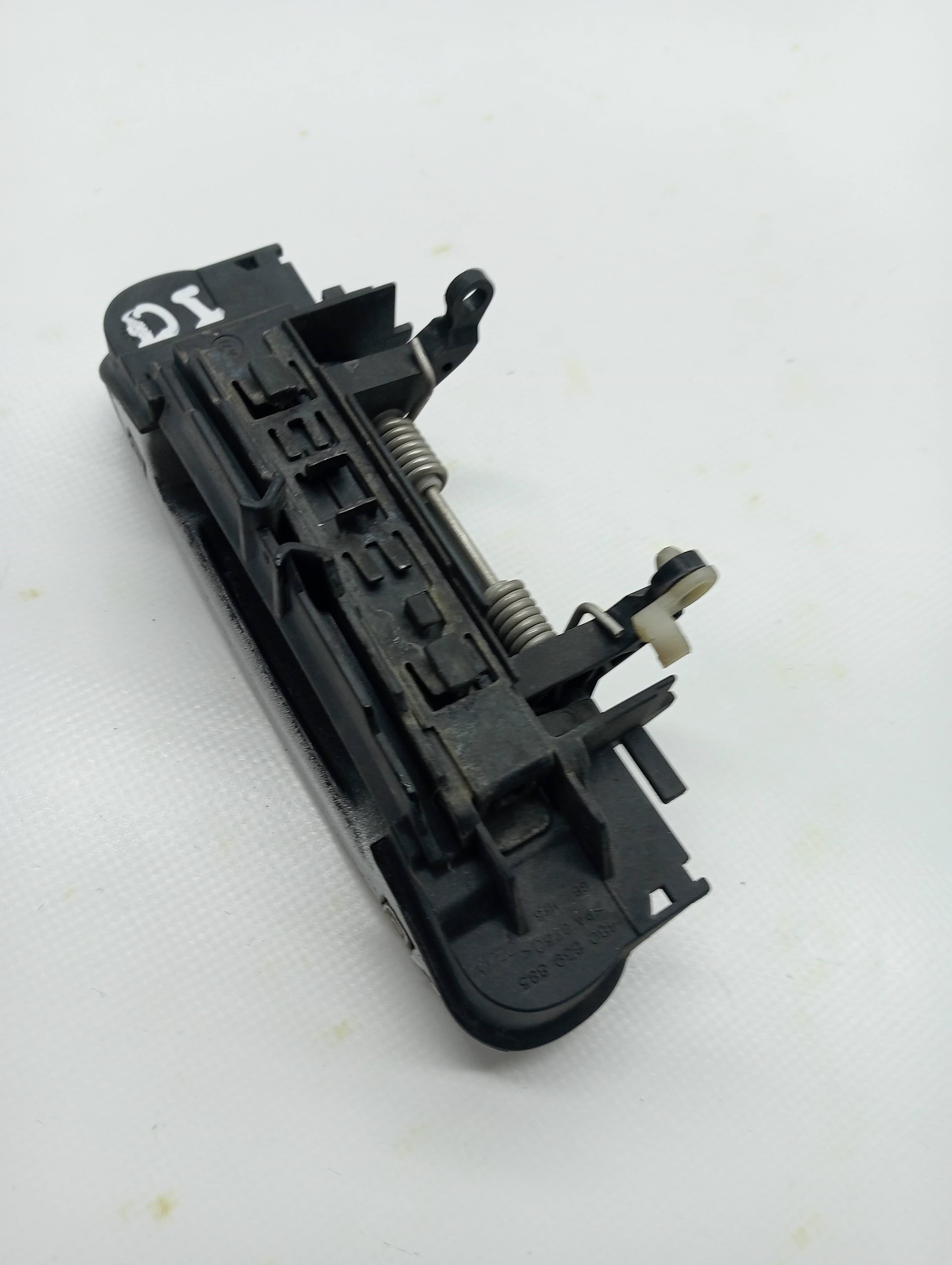 Maneta exterior delantera derecha AUDI A3 SPORTBACK (8P) 3