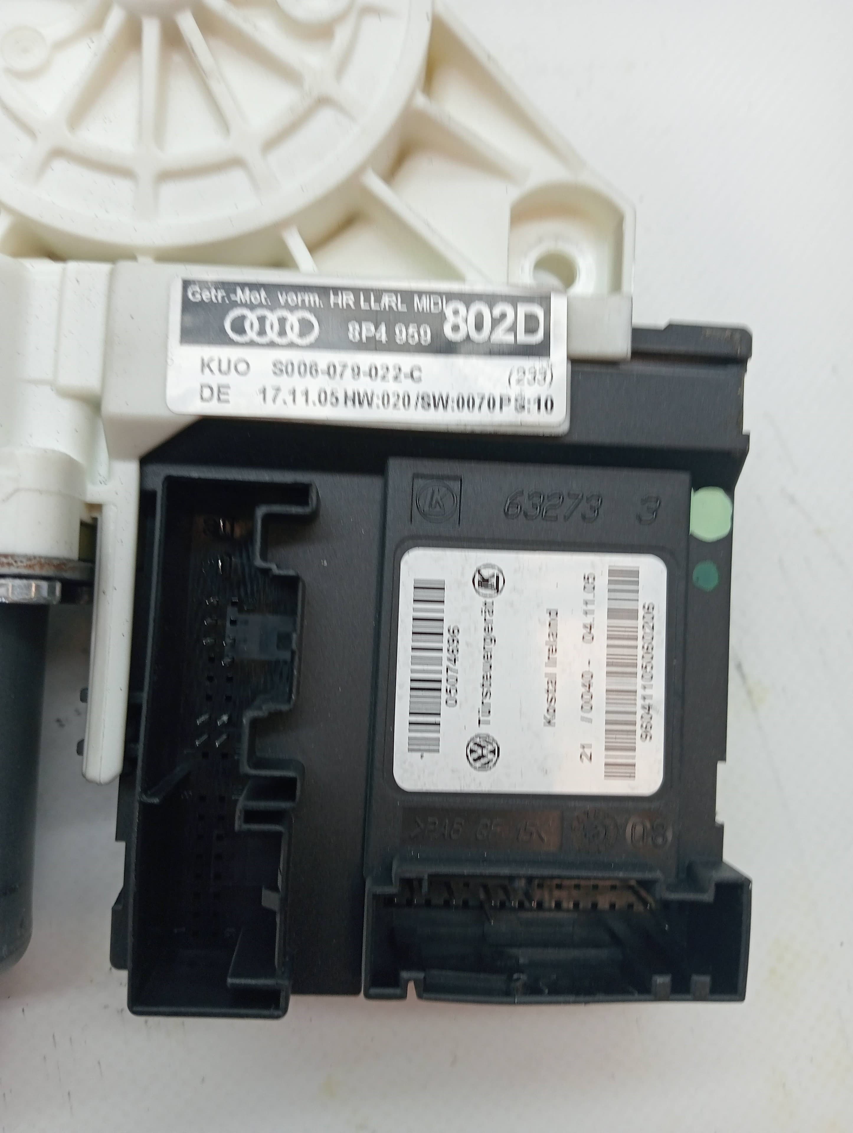 Motor elevalunas trasero derecho AUDI A3 SPORTBACK (8P) 3