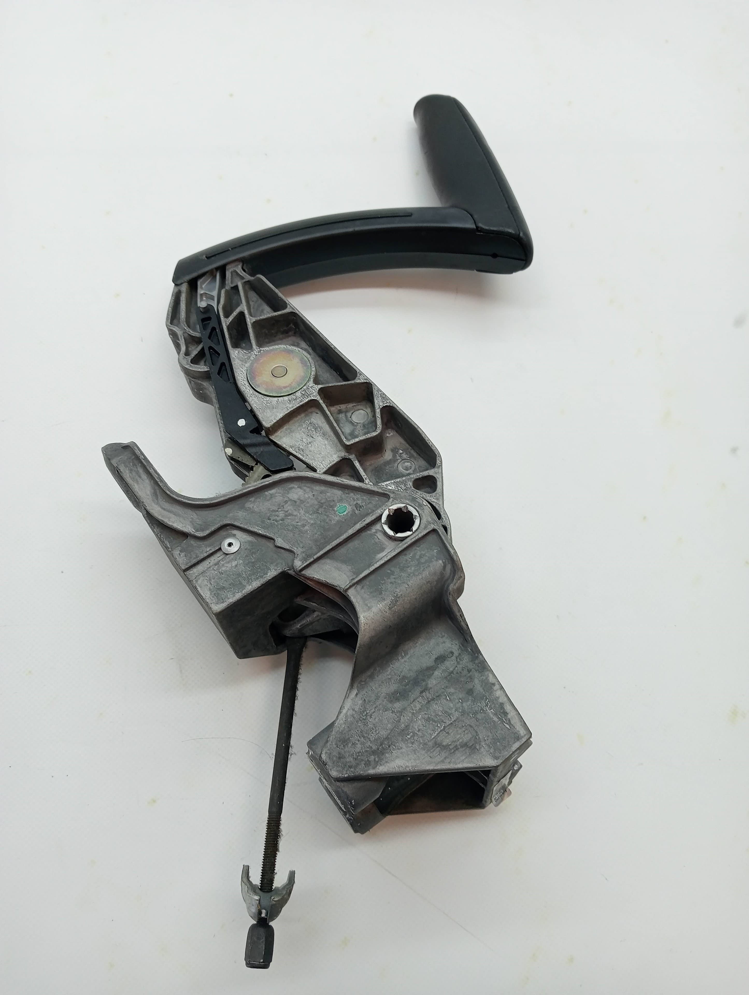 Palanca freno de mano AUDI A3 SPORTBACK (8P) 3