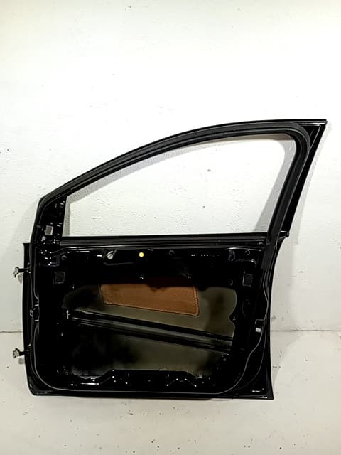 Puerta delantera izquierda FORD FOCUS 4