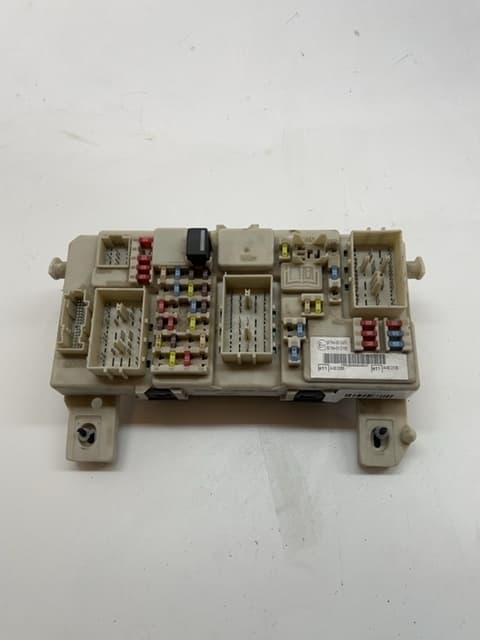 Caja reles / fusibles FORD FOCUS