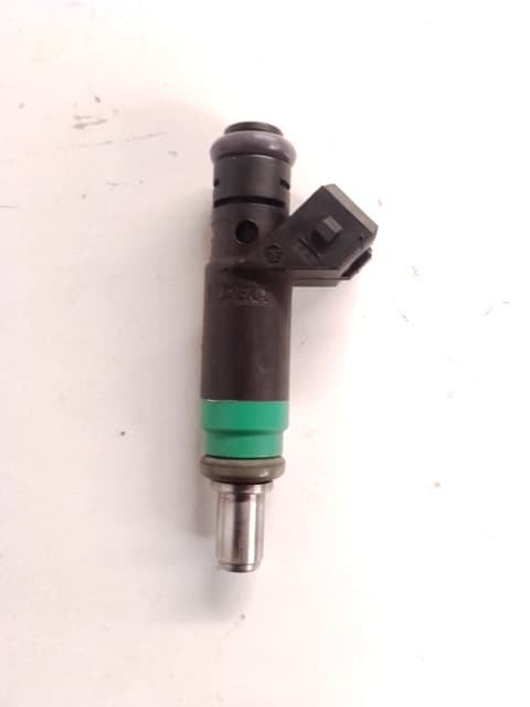 Inyector FORD FOCUS