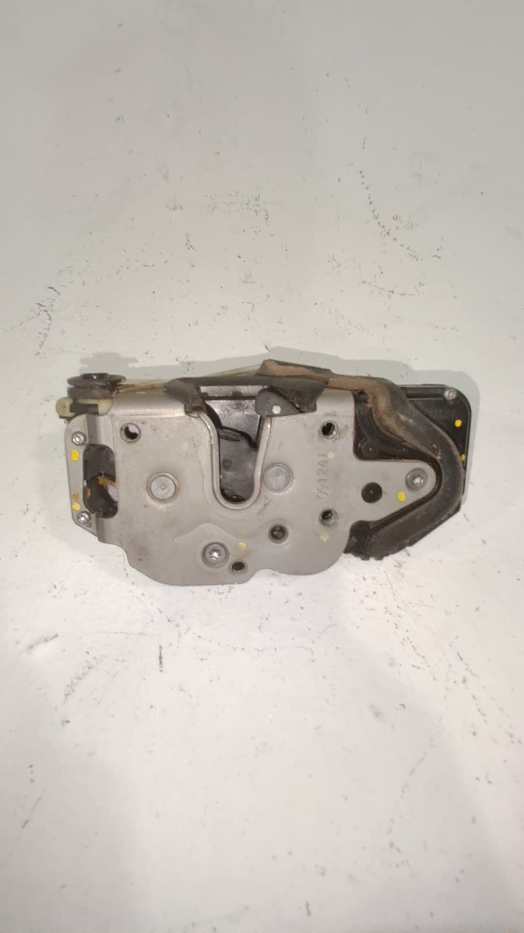 Cerradura puerta trasera derecha OPEL ASTRA J LIM 2