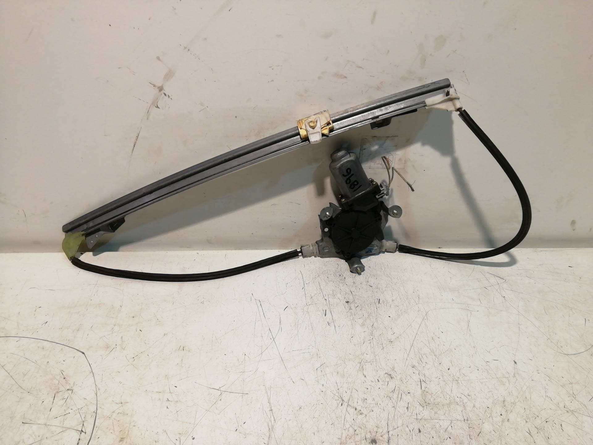 Elevalunas delantero izquierdo RENAULT SCENIC II