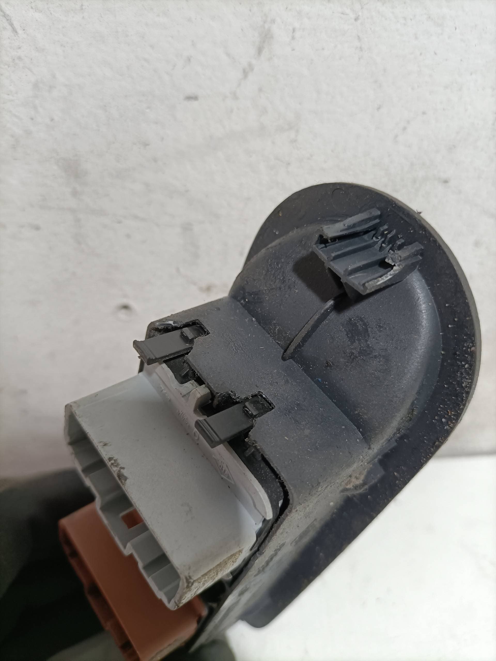 Mando elevalunas delantero izquierdo RENAULT SCENIC II 3